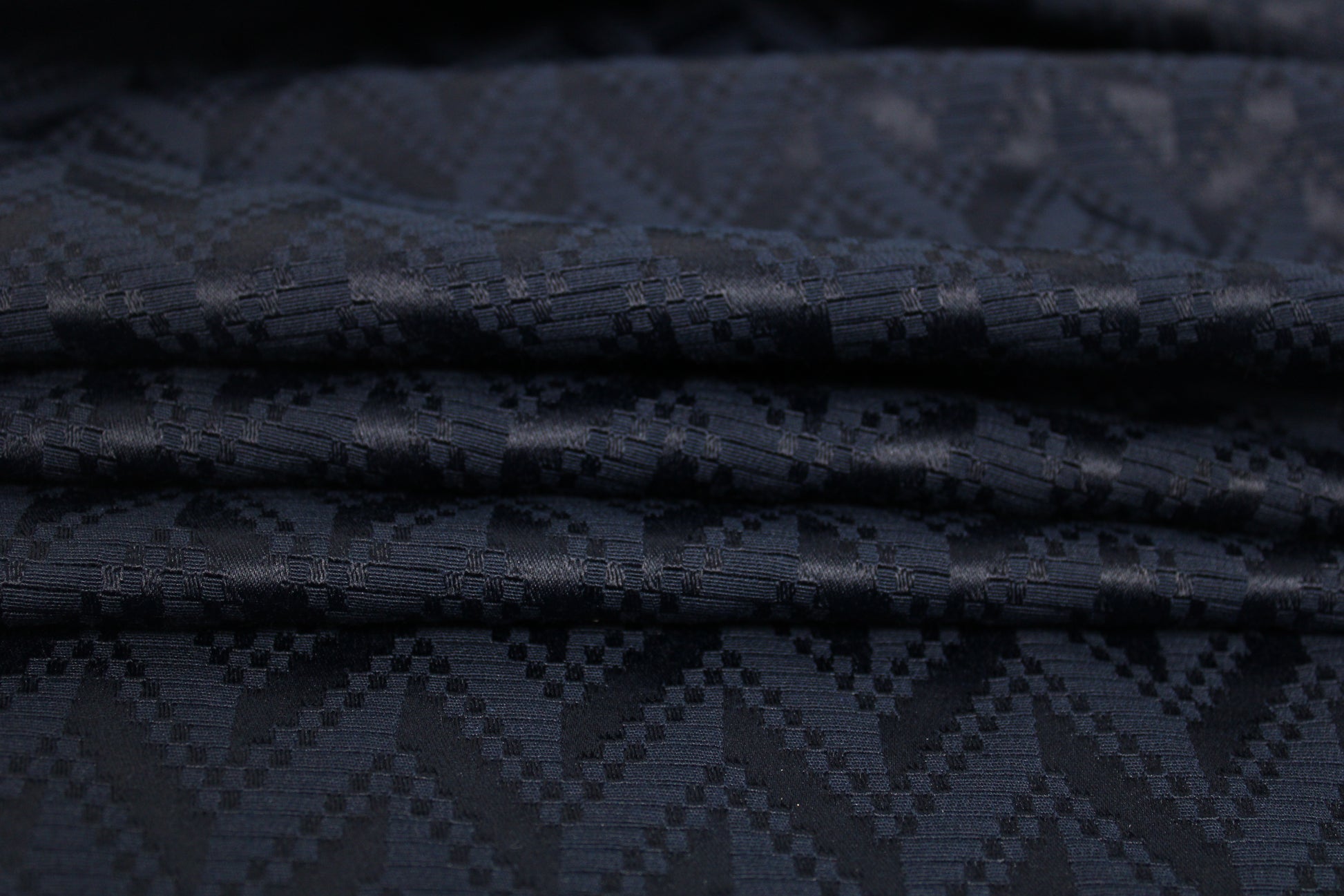 Tissu brocart - motif chevron - bleu marine - photo 2/4 | So Tissus