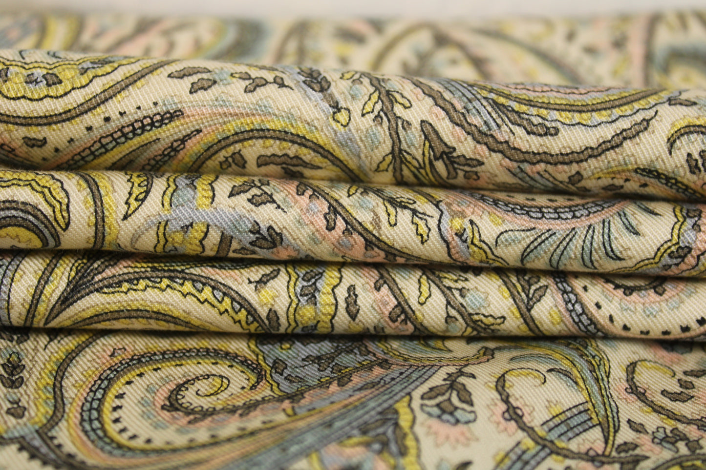 Tissu gabardine de coton - imprimé cachemire - photo 2/5 | So Tissus