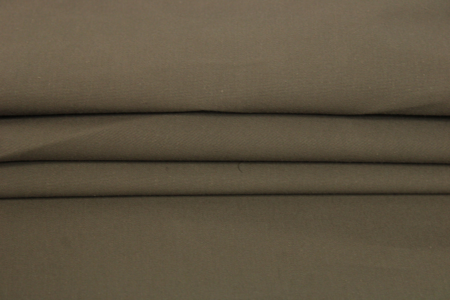 Tissu gabardine imperméable - kaki gris - photo 2/4 | So Tissus