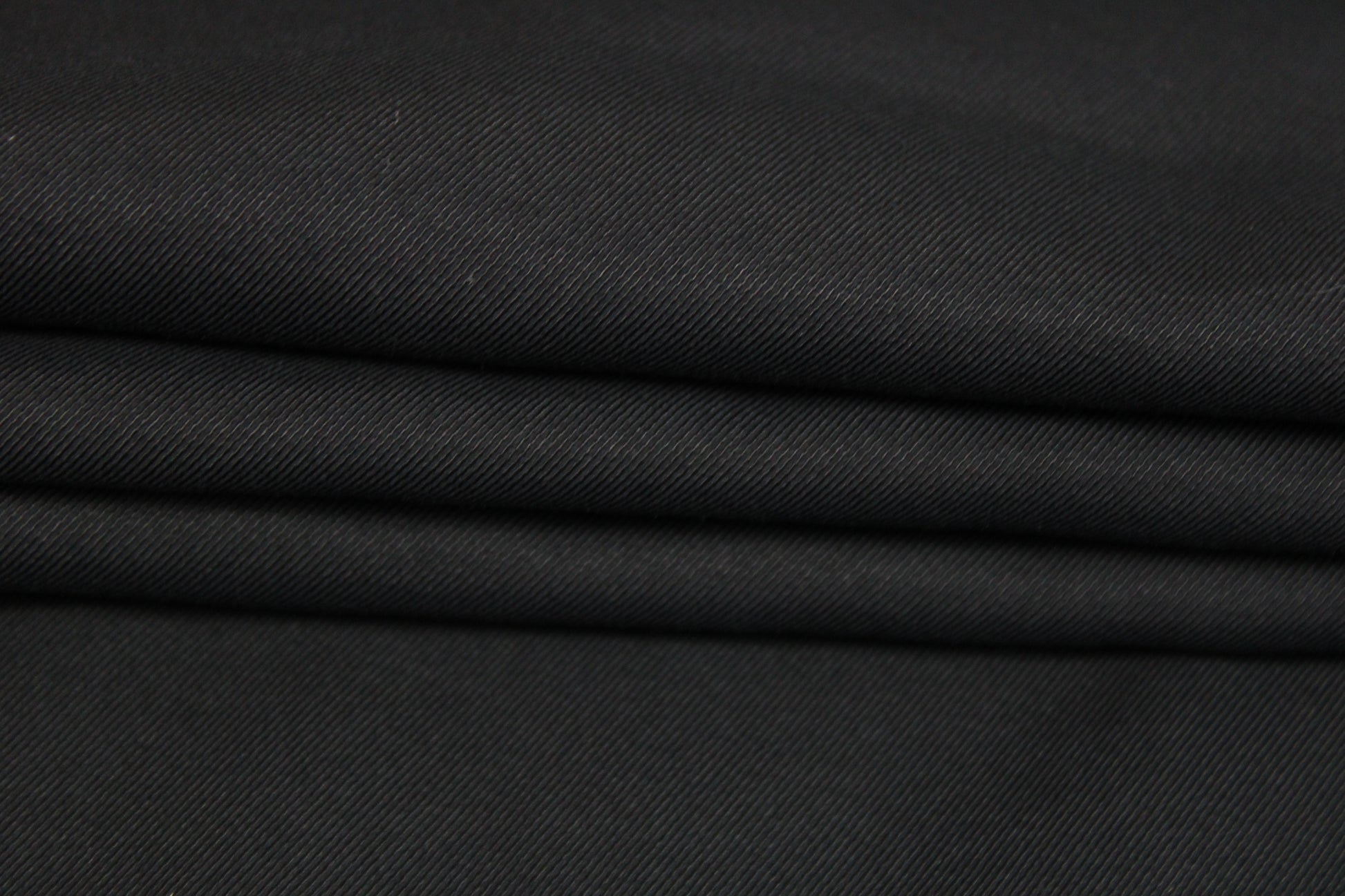 Tissu twill de soie et coton - noir - photo 2/4 | So Tissus