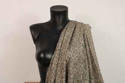 Tissu crêpe de chine 100% soie - imprimé tacheté - gris et beige - photo 3/5 | So Tissus