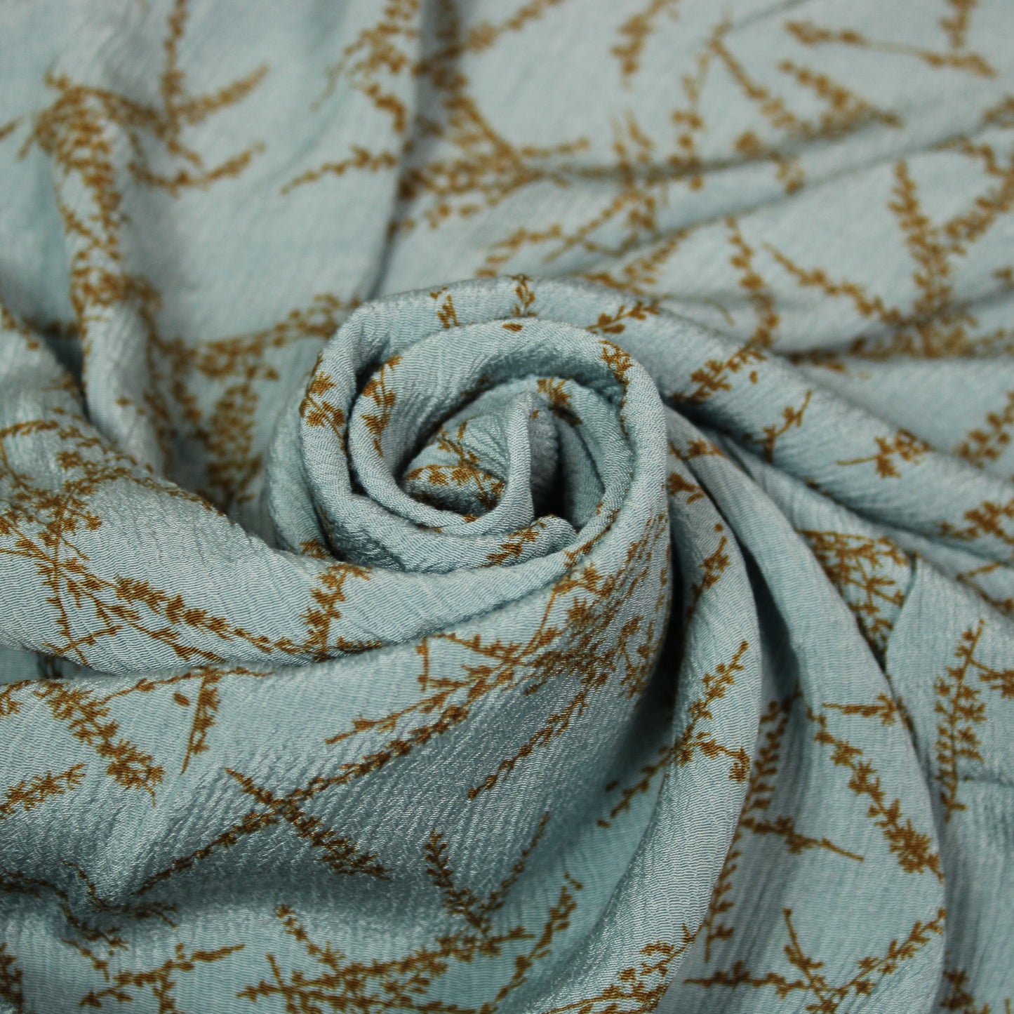 Tissu crêpon viscose - imprimé abstrait - bleu ciel et beige - photo 1/5 | So Tissus