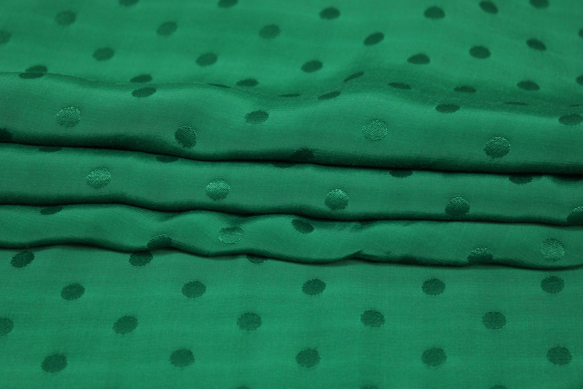 Tissu crêpe viscose - à pois - vert prairie - photo 2/5 | So Tissus
