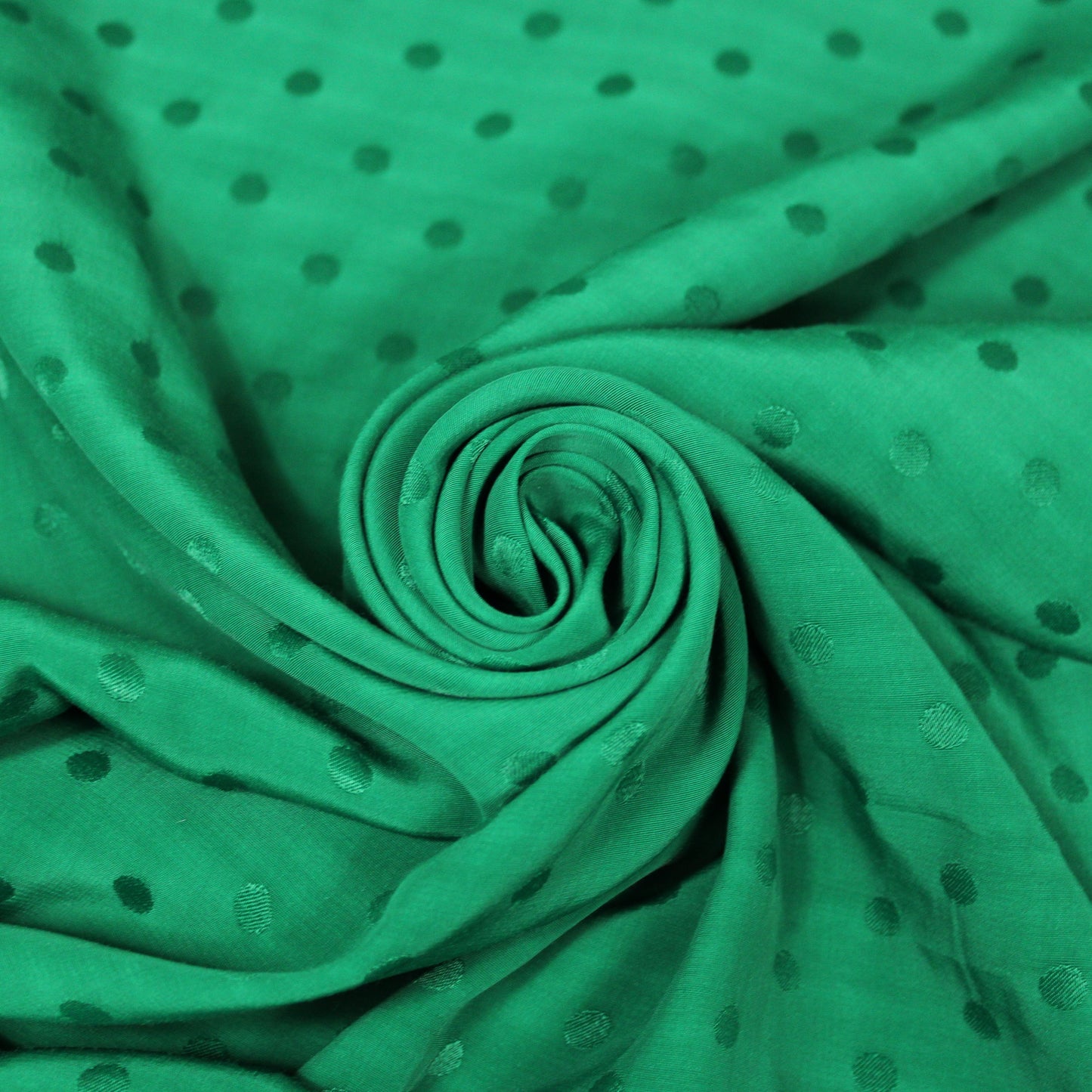 Tissu crêpe viscose - à pois - vert prairie - photo 1/5 | So Tissus