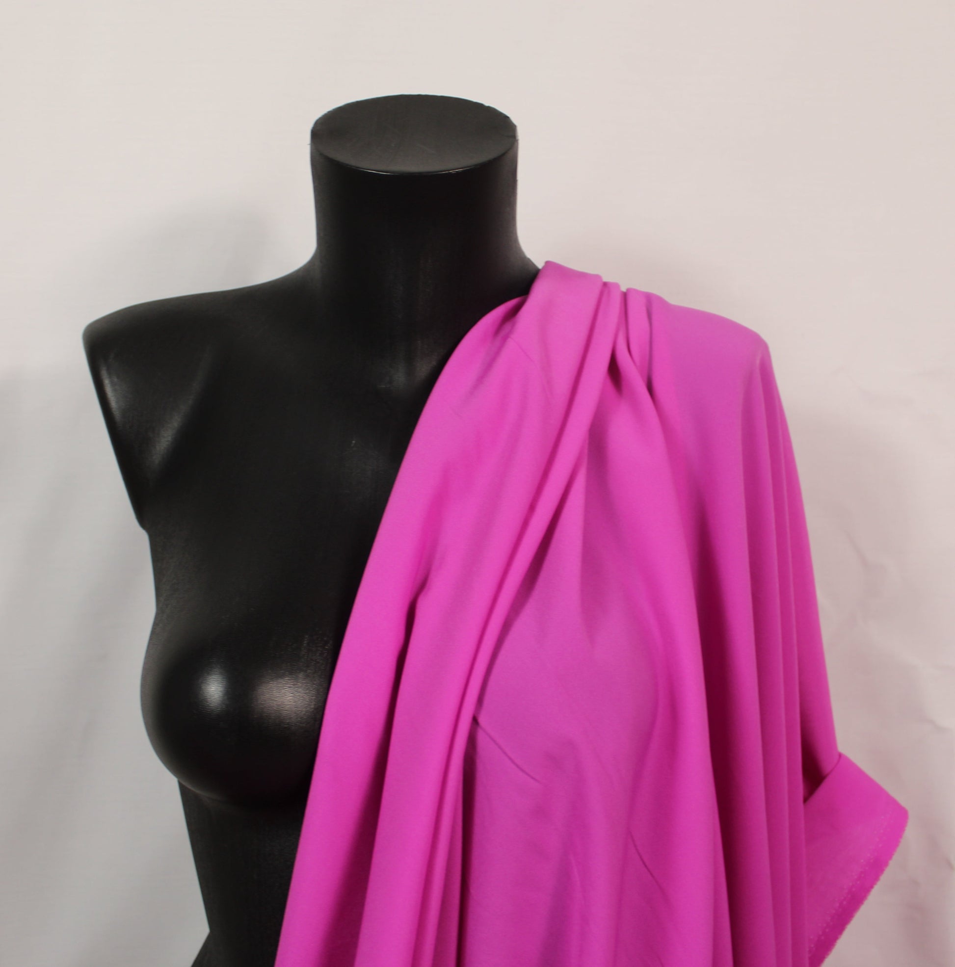 Tissu crêpe de chine - fuchsia - photo 3/4 | So Tissus