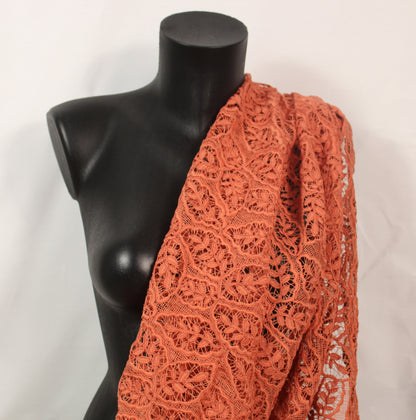 Tissu guipure - motif feuilles - terracotta - photo 3/5 | So Tissus