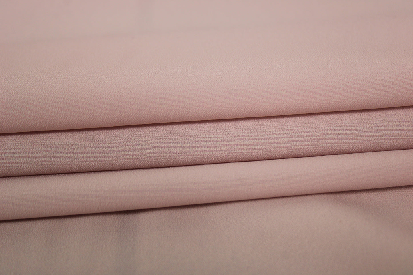 Tissu crêpe de chine - rose pâle - photo 2/4 | So Tissus