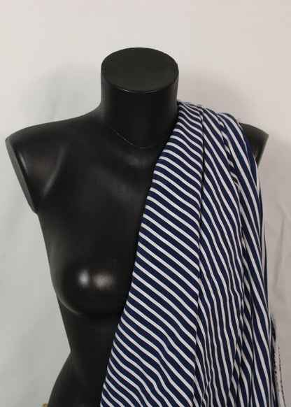 Tissu twill cupro - à rayure - bleu marine et blanche - photo 3/5 | So Tissus