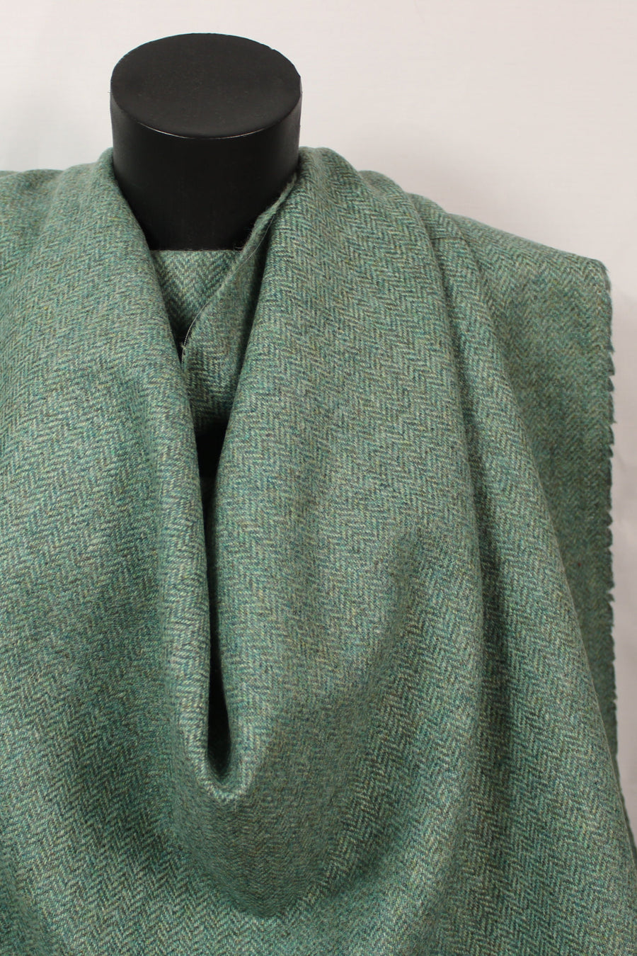 Tissu tweed de laine - à chevron - vert d'eau