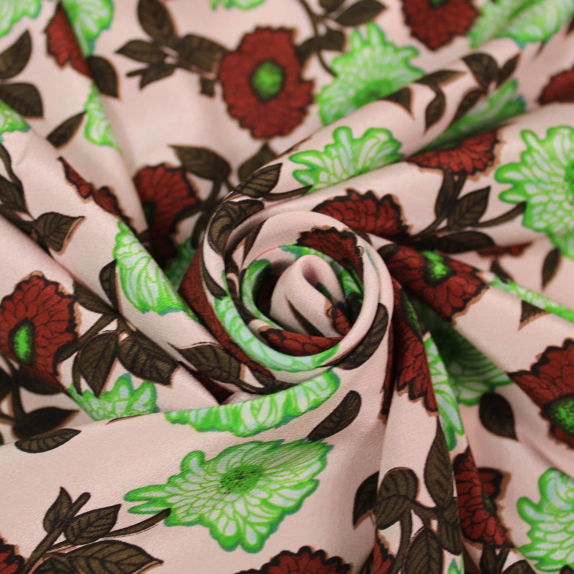 Tissu crêpe de soie 100% - imprimé fleuri - photo 1/5 | So Tissus