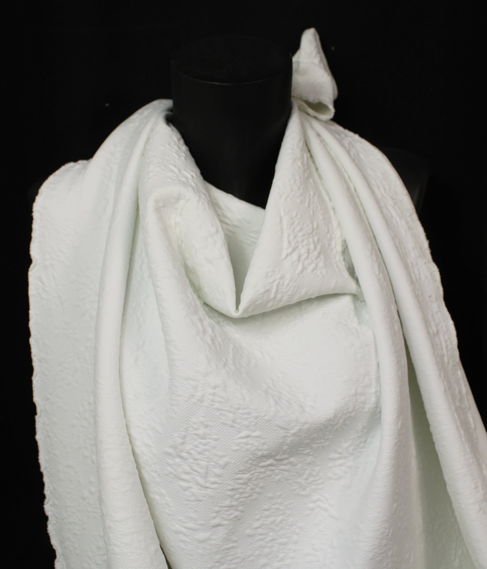 Tissu milano prestige gaufré -  blanc - photo 4/4 | So Tissus