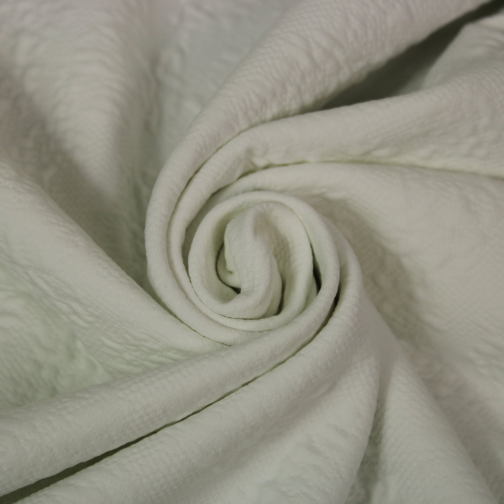 Tissu milano prestige gaufré -  blanc - photo 1/4 | So Tissus