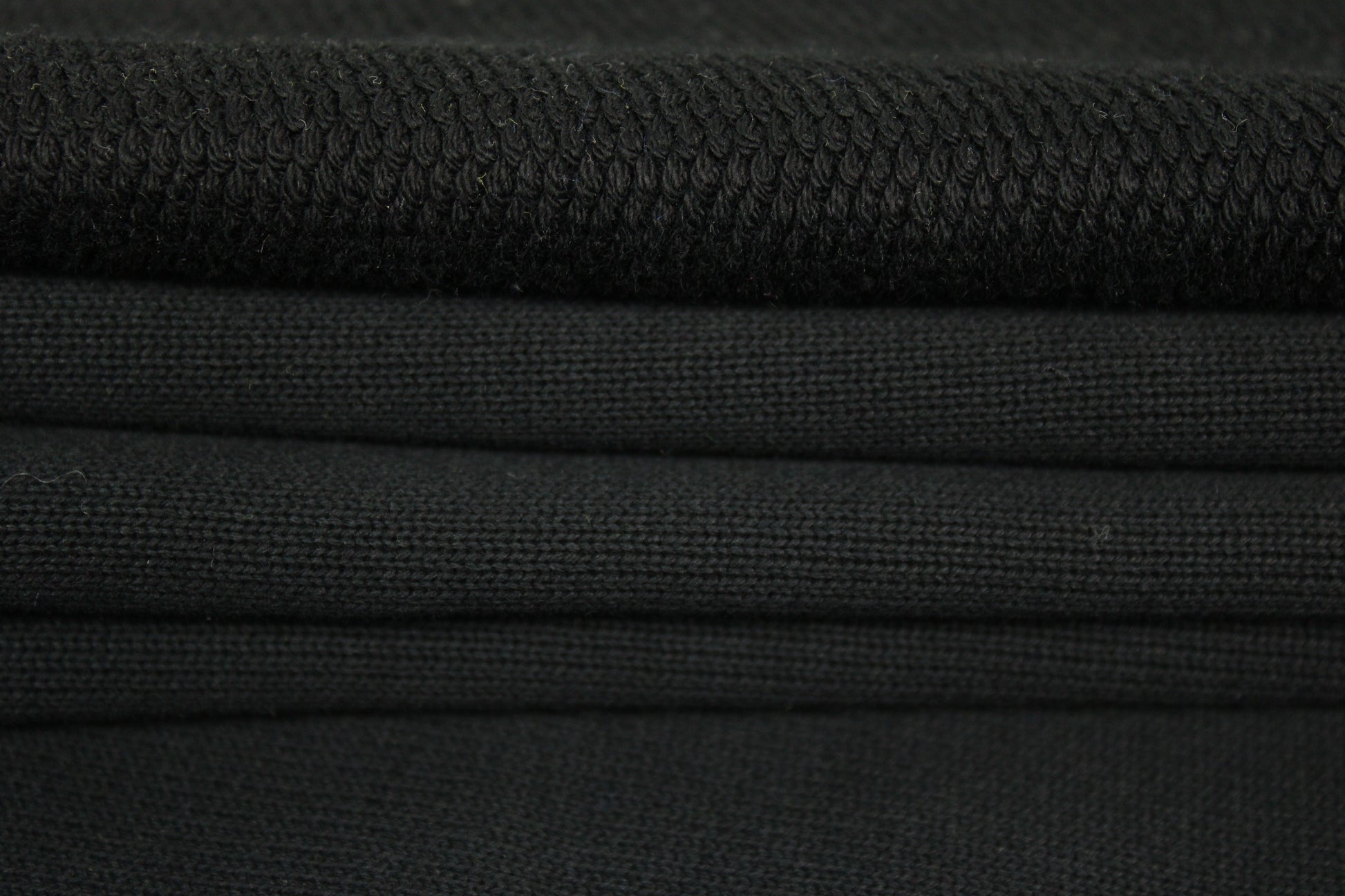 Tissu molleton japonais épais - noir - photo 2/4 | So Tissus