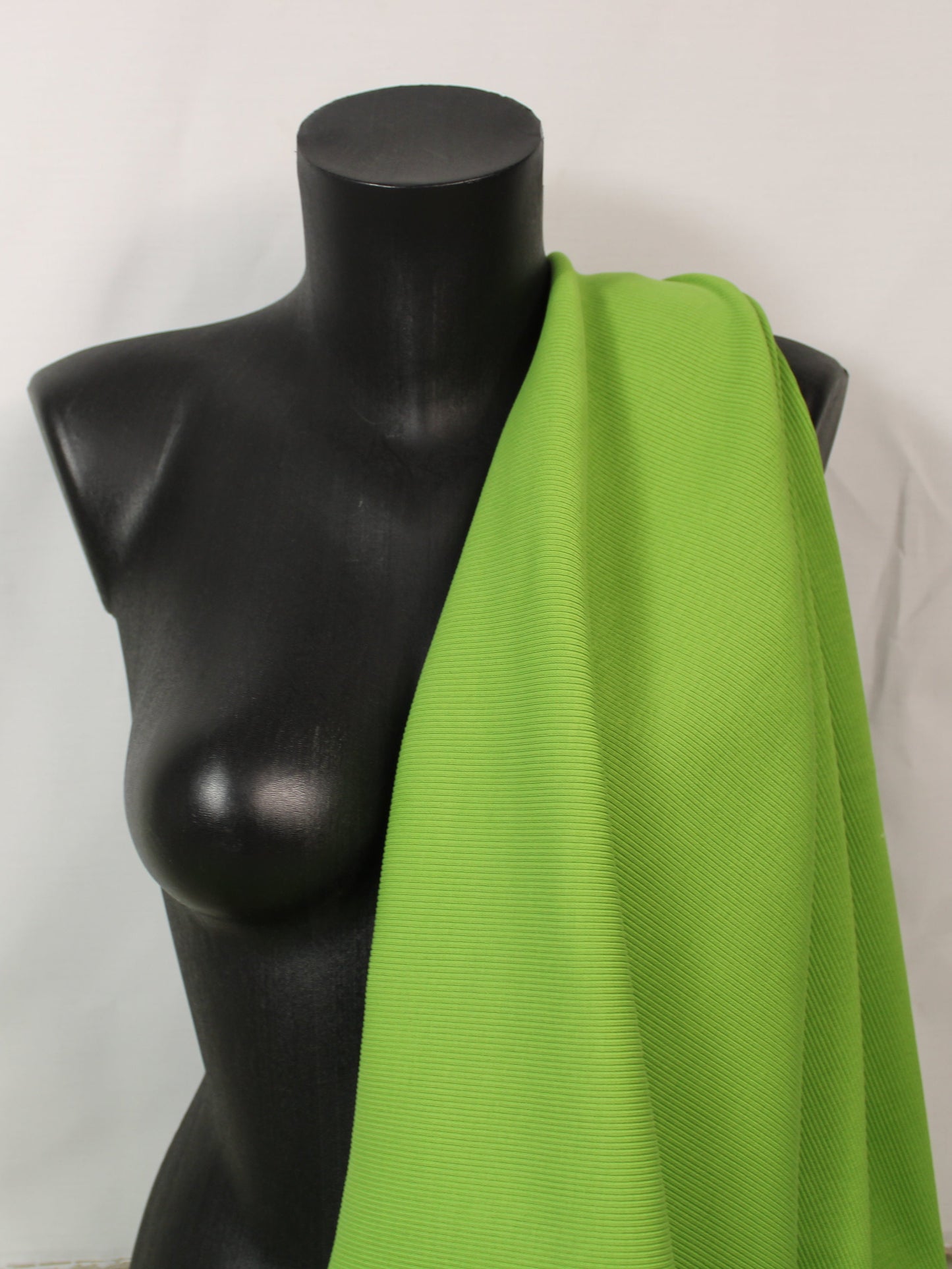 Tissu maille coton côtelé stretch - vert pomme - photo 3/4 | So Tissus