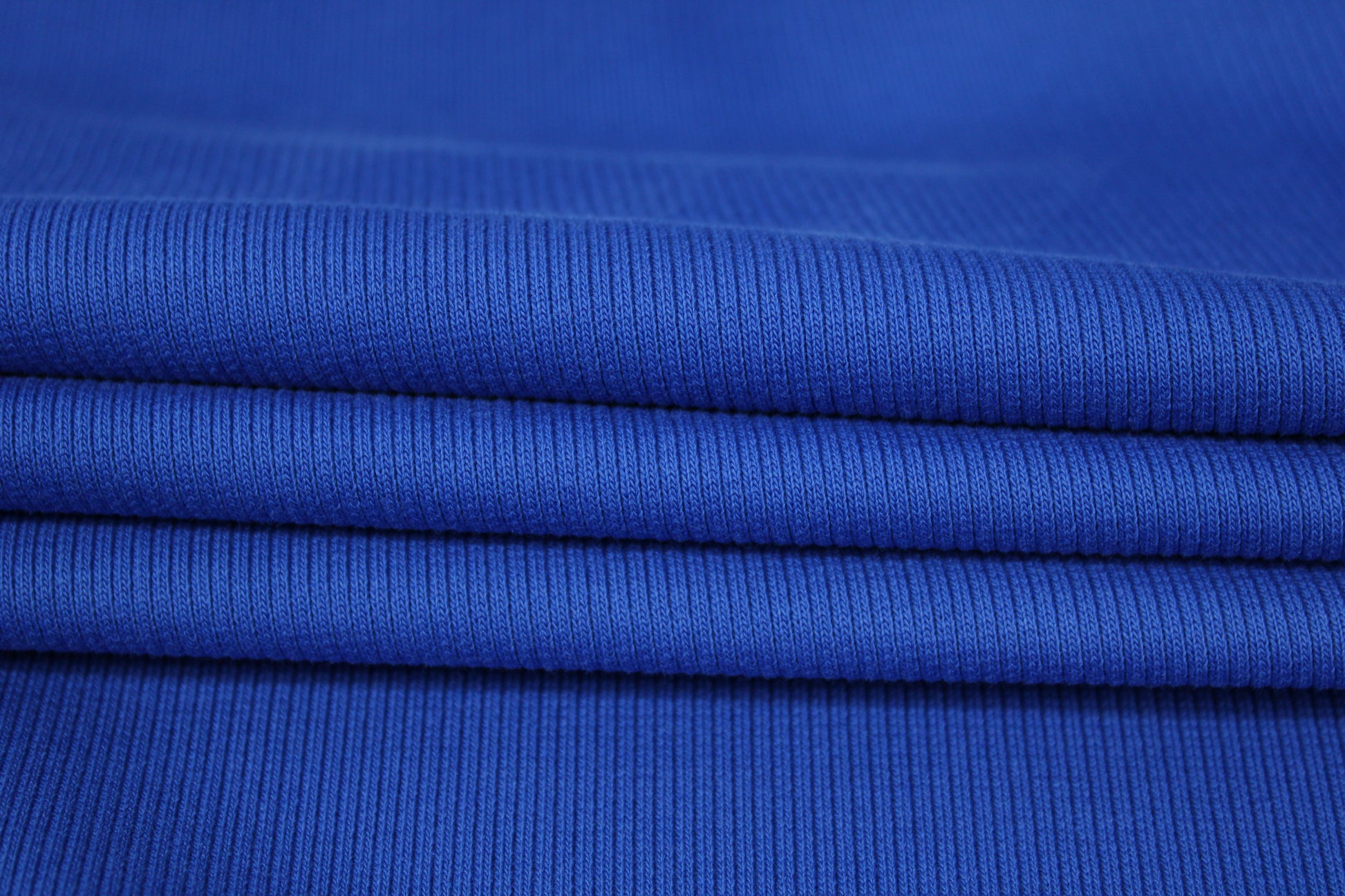 Tissu maille coton côtelé stretch - bleu électrique - photo 2/4 | So Tissus