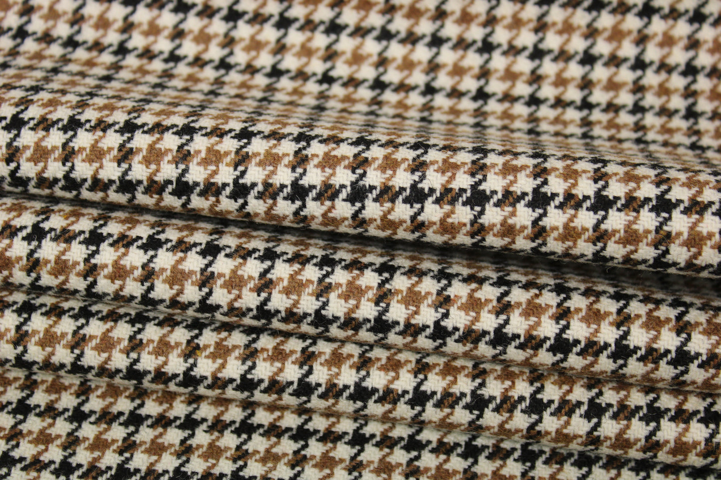 Tissu drap de laine - pieds de poule - beige, blanc et noir - photo 2/5 | So Tissus