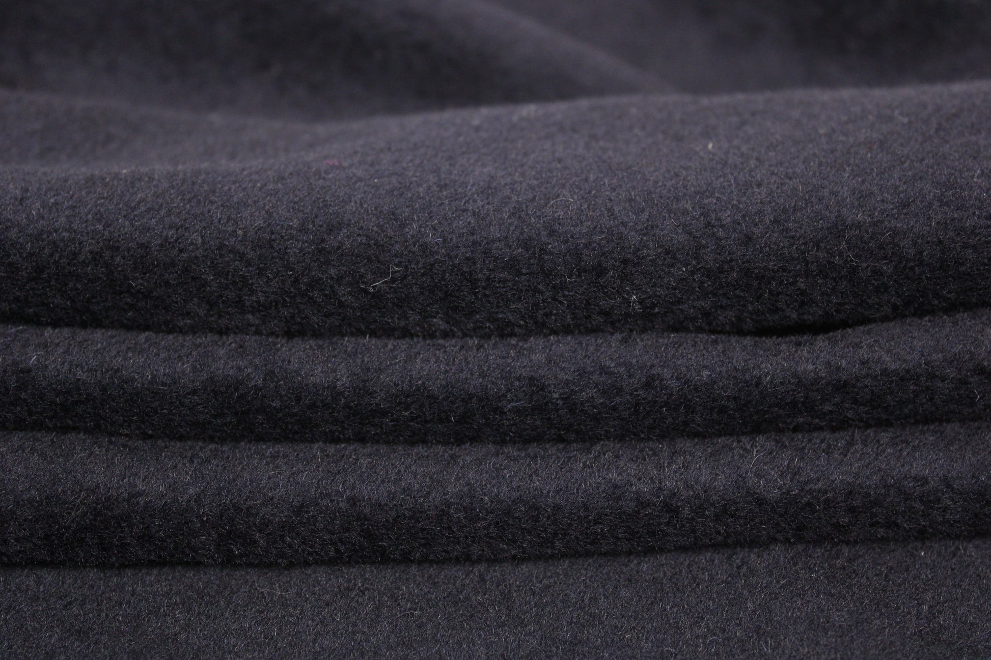 Tissu lainage duveteux - bleu marine foncé - photo 2/4 | So Tissus