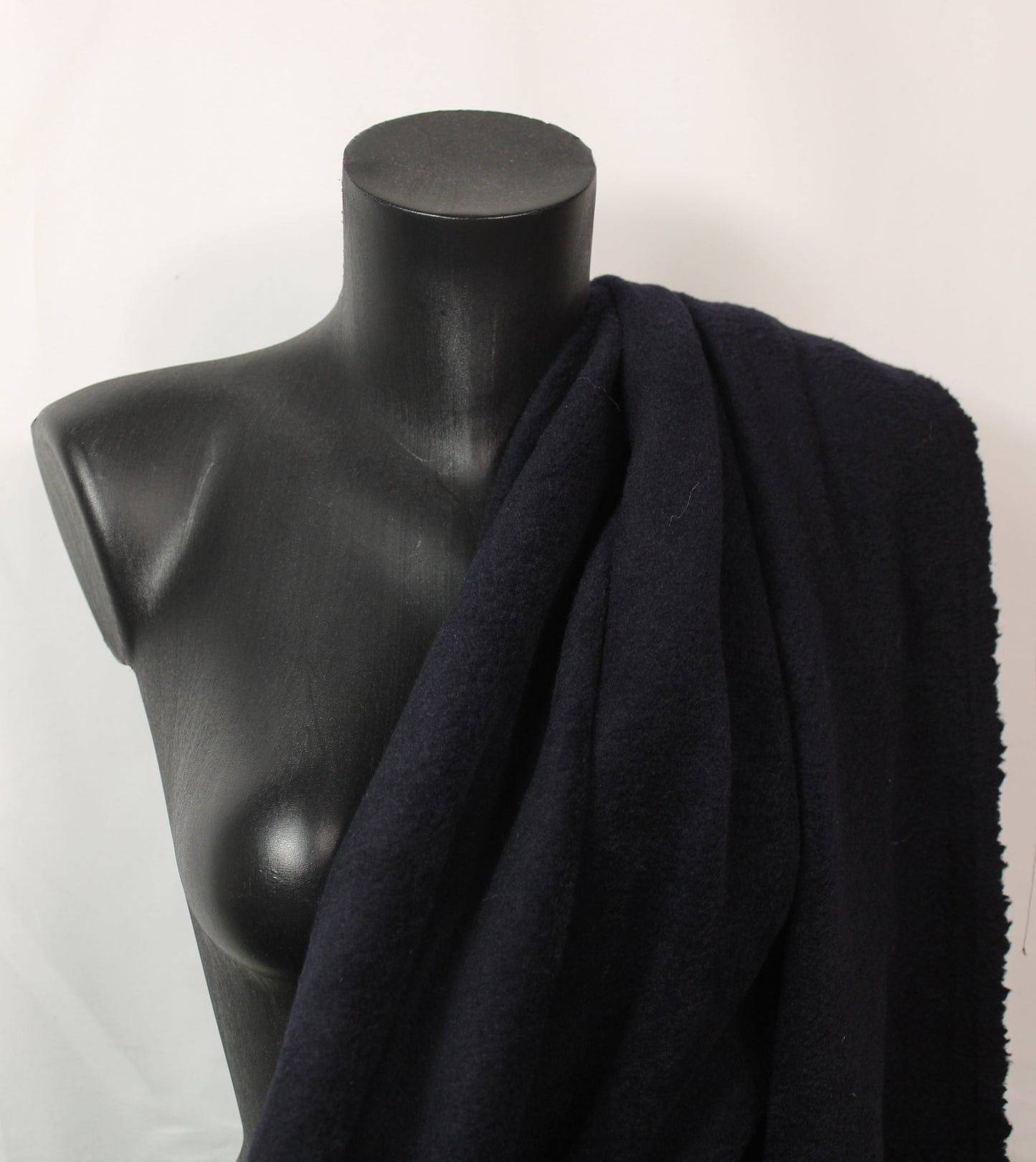 Tissu lainage duveteux - bleu marine foncé - photo 3/4 | So Tissus
