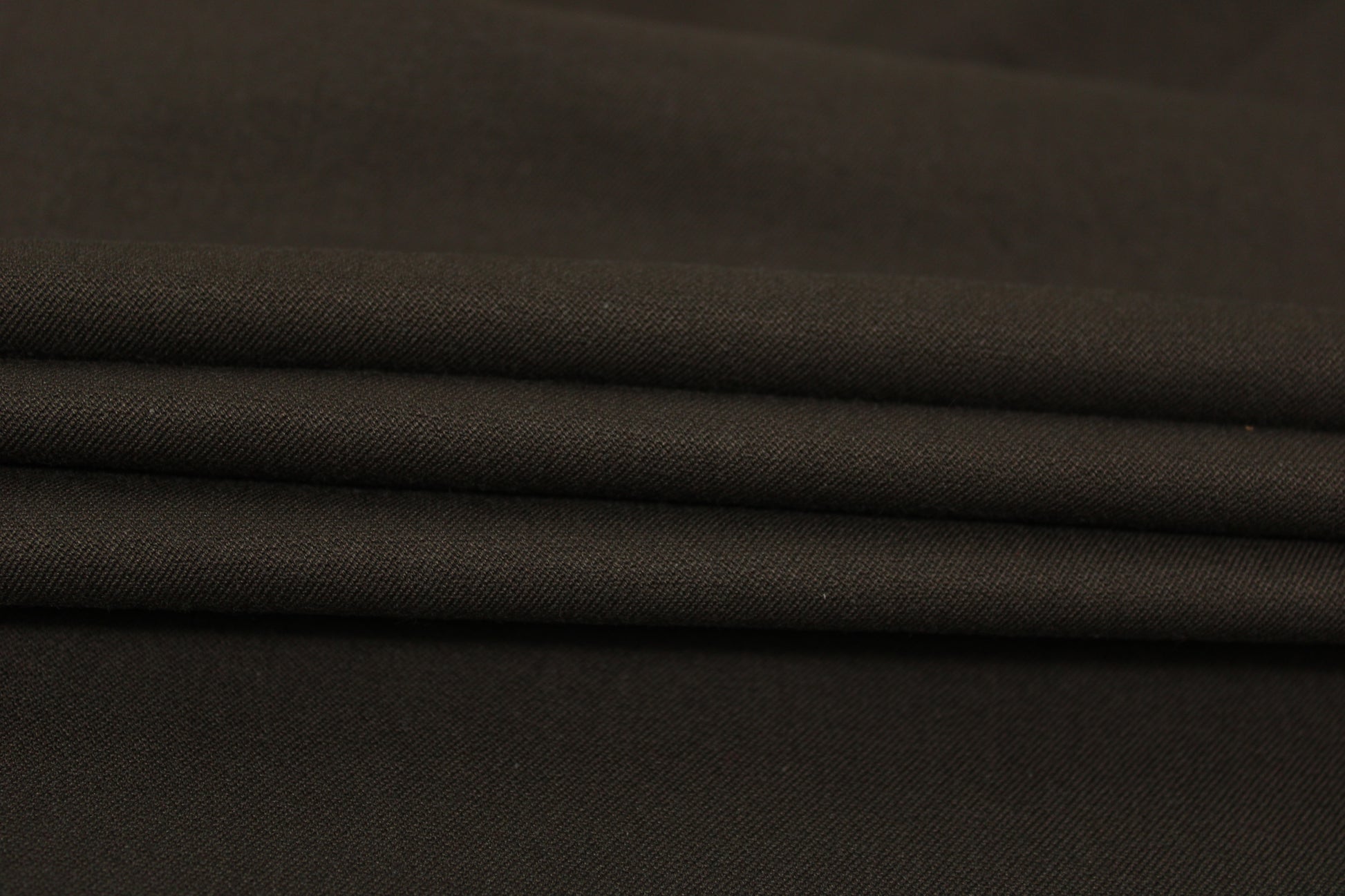 Tissu gabardine de coton prestige - marron - photo 2/4 | So Tissus