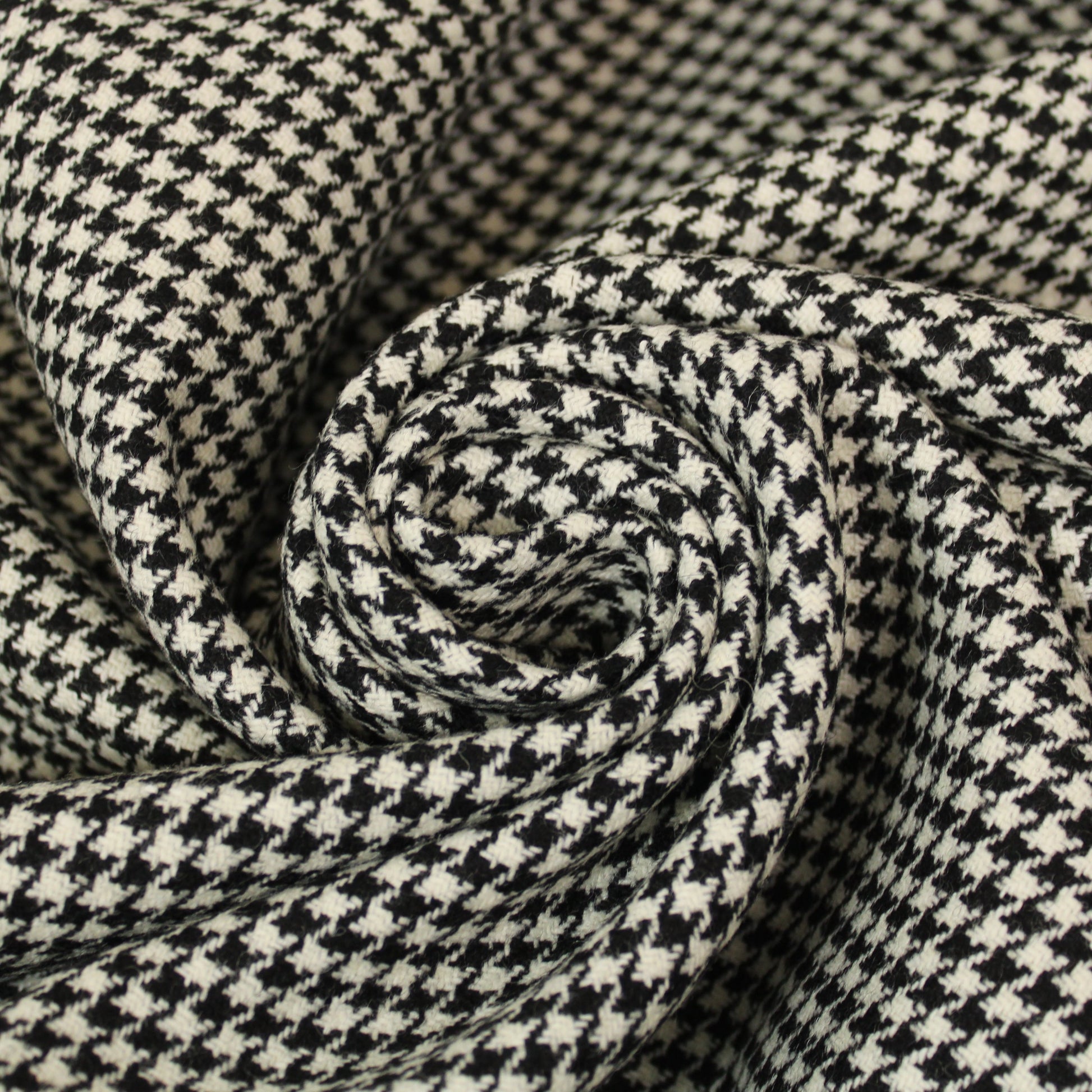 Tissu drap de laine - pieds de poule - blanc et noir - photo 1/5 | So Tissus