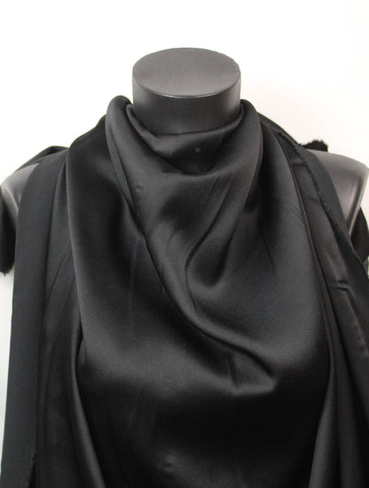 Tissu crêpe envers satin japonais - noir - photo 4/4 | So Tissus