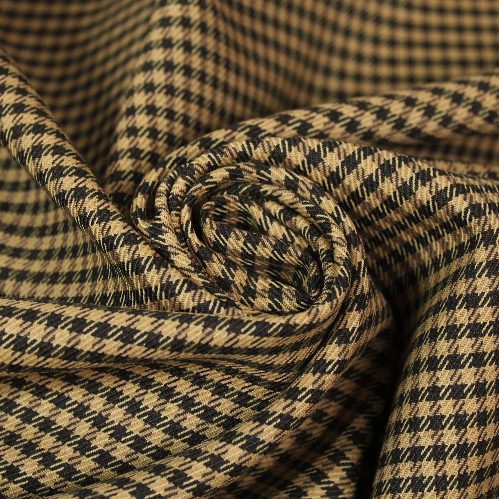 Tissu crêpe de laine - petits carreaux - noir , marron et beige - photo 1/5 | So Tissus