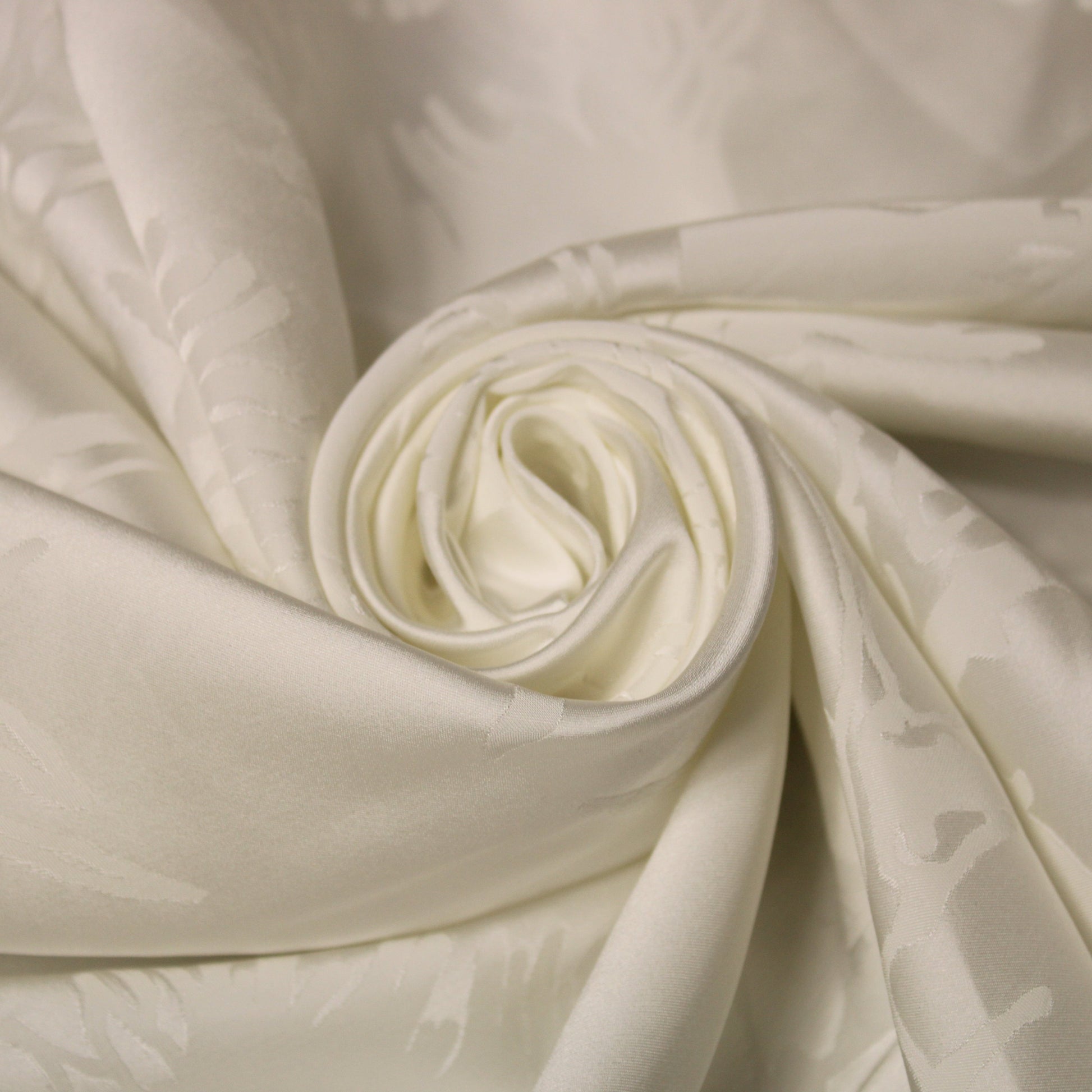 Tissu jacquard viscose - motif chardon - blanc - photo 1/5 | So Tissus