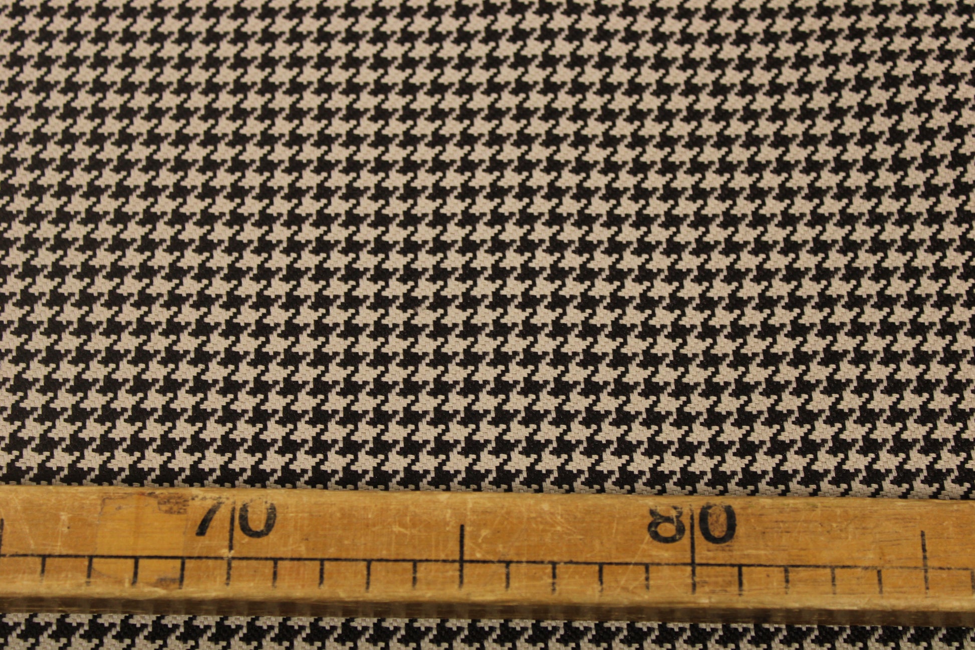 Tissu tweed de laine - pied de poule - écru et marron foncé - photo 5/5 | So Tissus