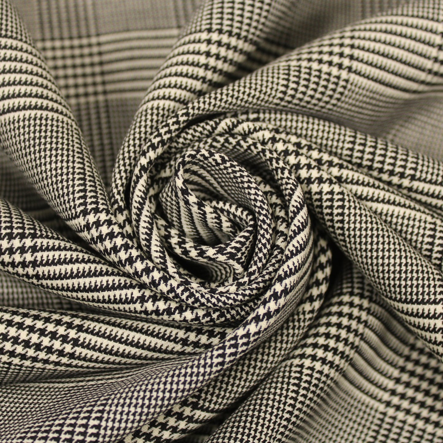 Tissu crêpe de laine - prince de galles - noir et blanc - photo 1/5 | So Tissus