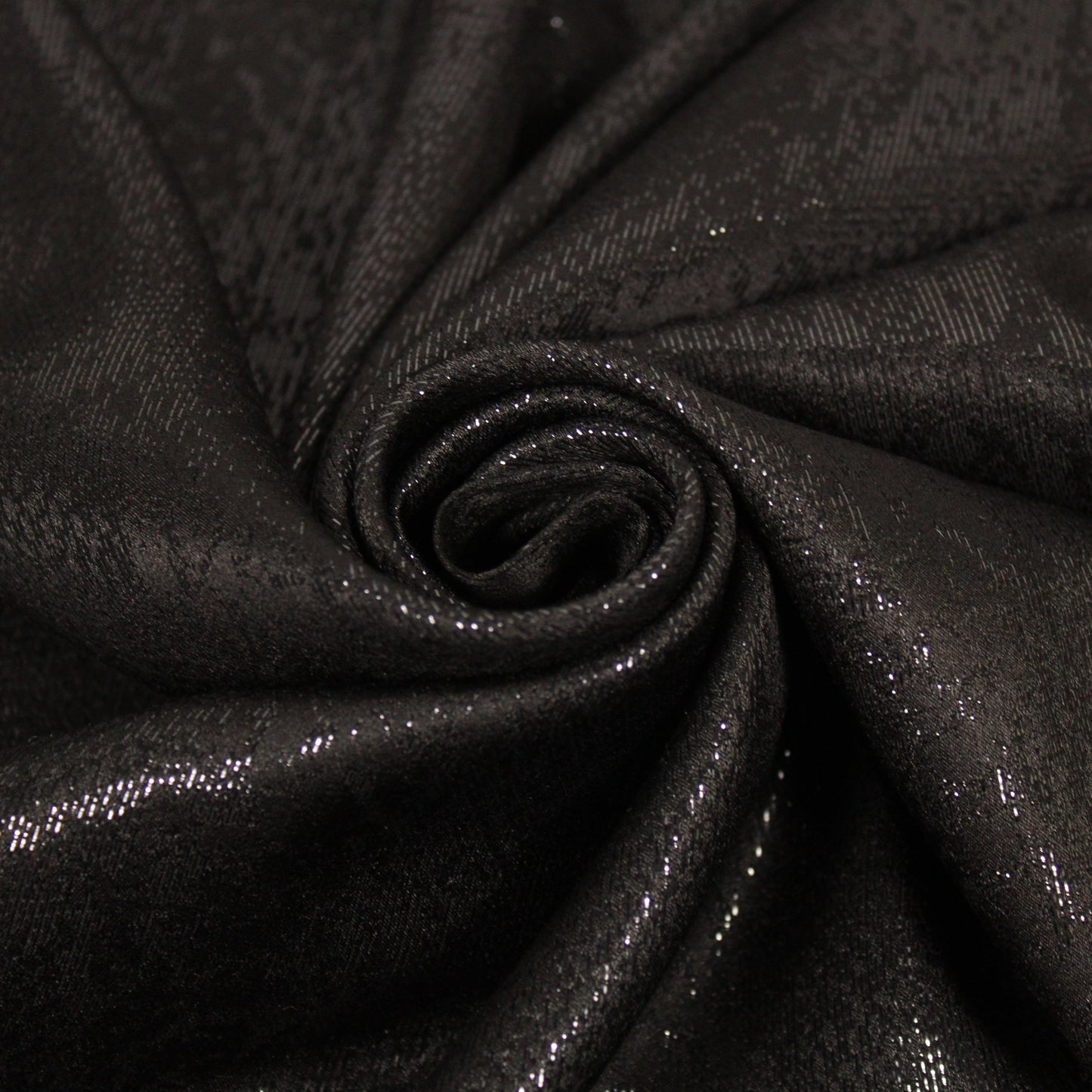 Tissu mousseline de soie et lurex - motif reptile - noir brillant - photo 1/4 | So Tissus