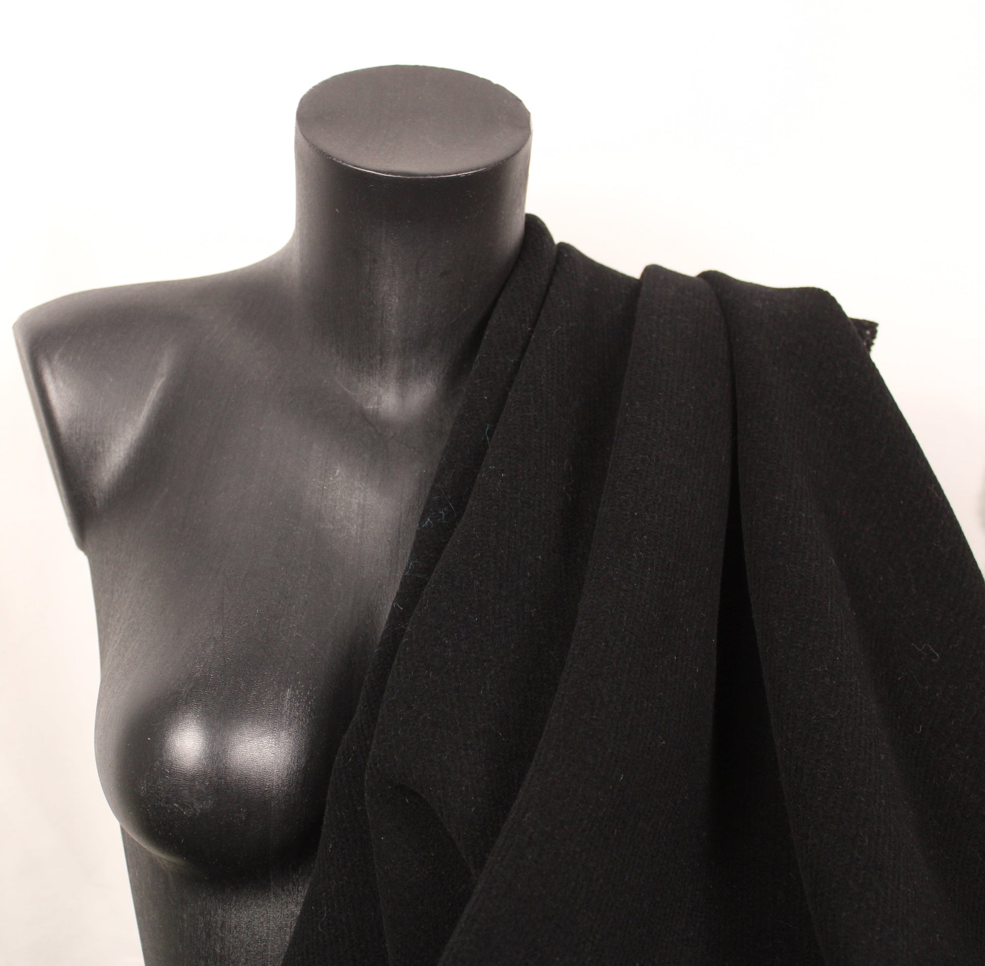 Tissu drap de laine sergé - noir - photo 3/4 | So Tissus
