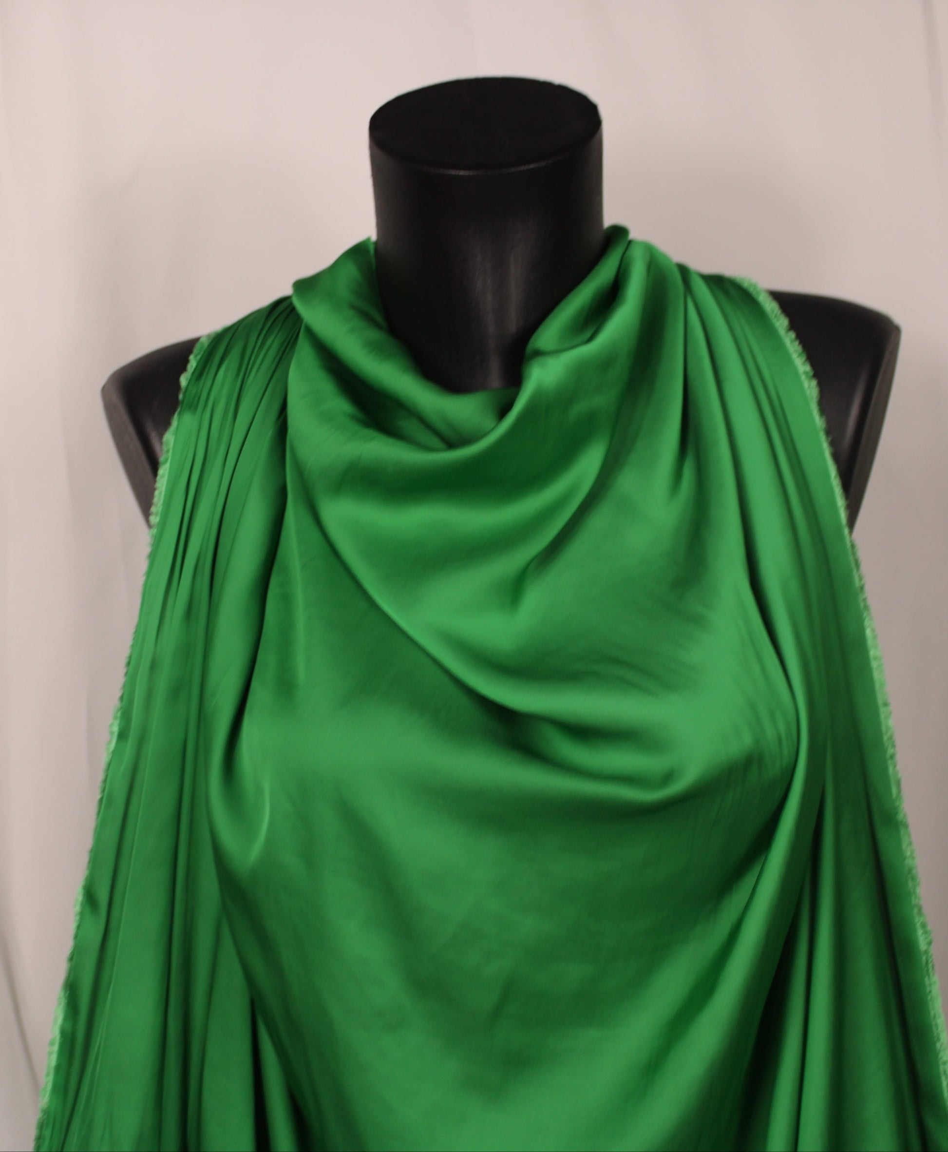Tissu satin - vert menthe - photo 4/4 | So Tissus