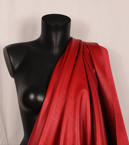 Tissu simili cuir - rouge - photo 3/4 | So Tissus