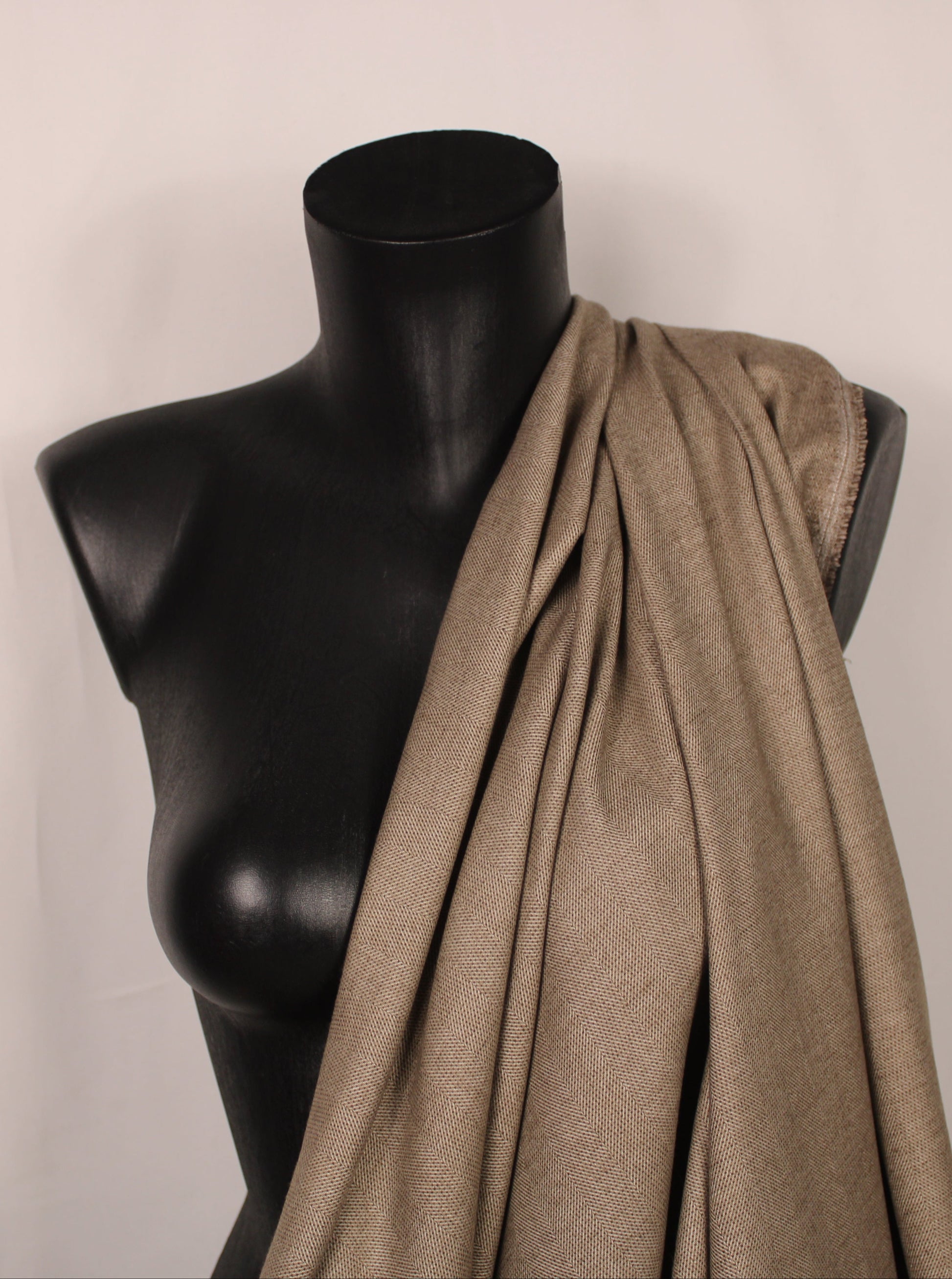 Tissu flanelle viscose - à chevron - ton beige et marron - photo 3/4 | So Tissus
