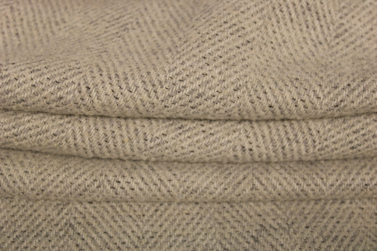 Tissu lainage - à chevron - ton gris clair - photo 2/4 | So Tissus