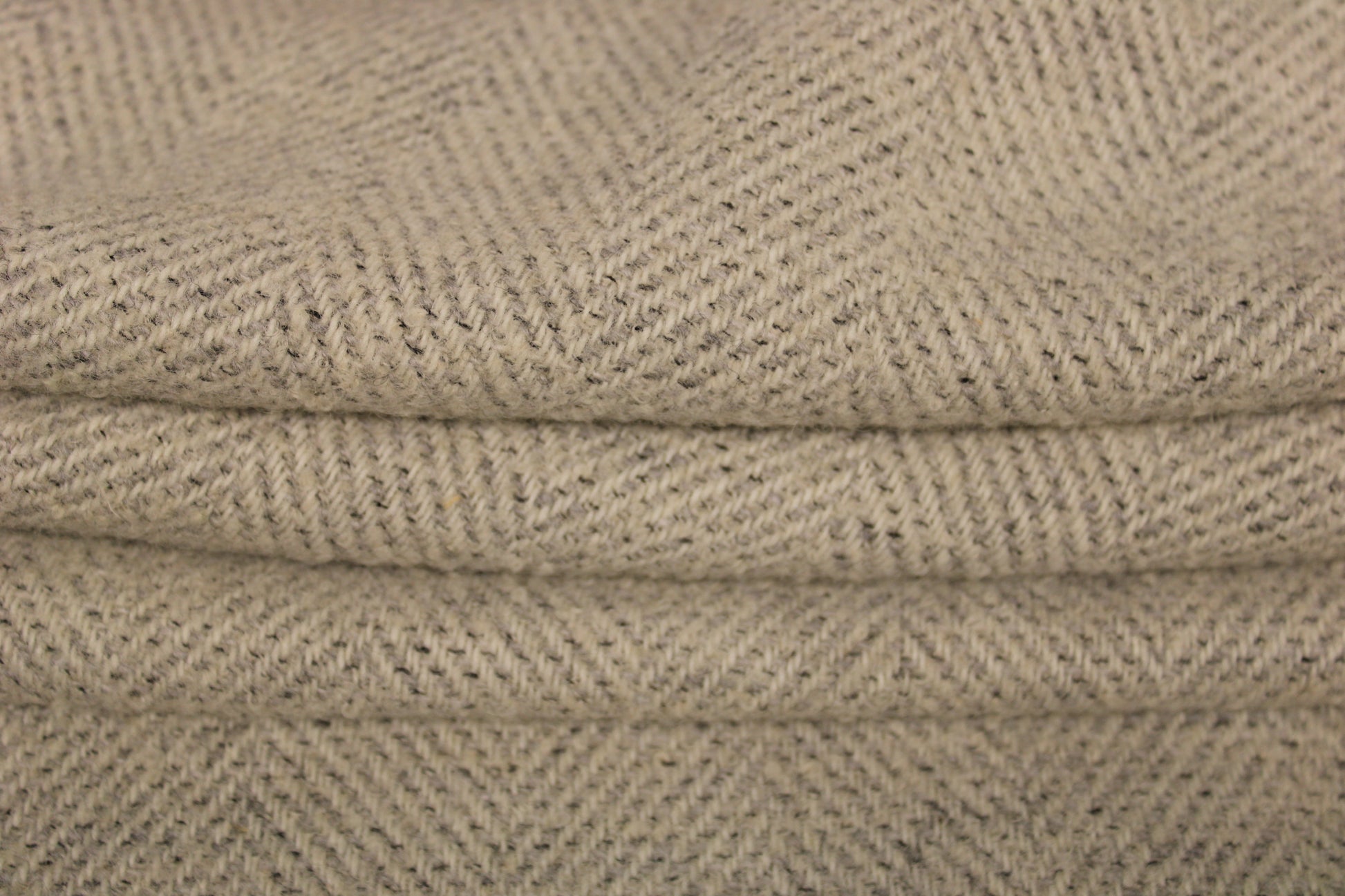 Tissu lainage - à chevron - ton gris clair - photo 2/4 | So Tissus