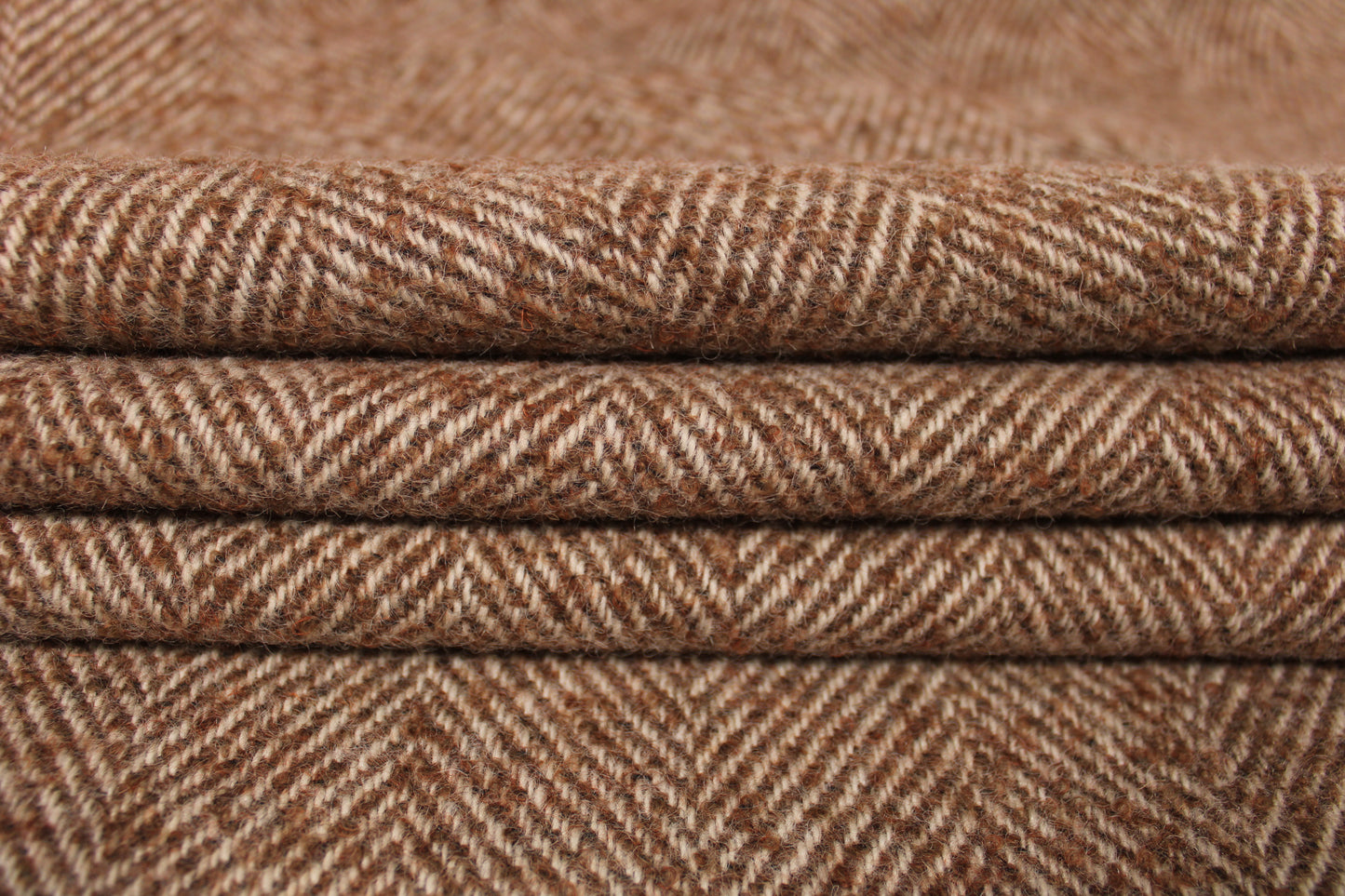 Tissu lainage - à chevron - ton écru et marron clair - photo 2/4 | So Tissus