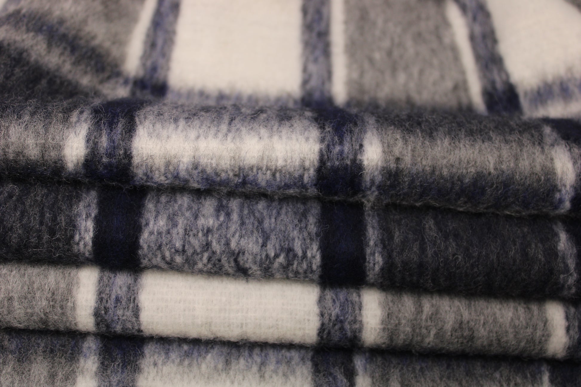 Tissu lainage - à carreaux - gris, écru et bleu marine - photo 2/5 | So Tissus