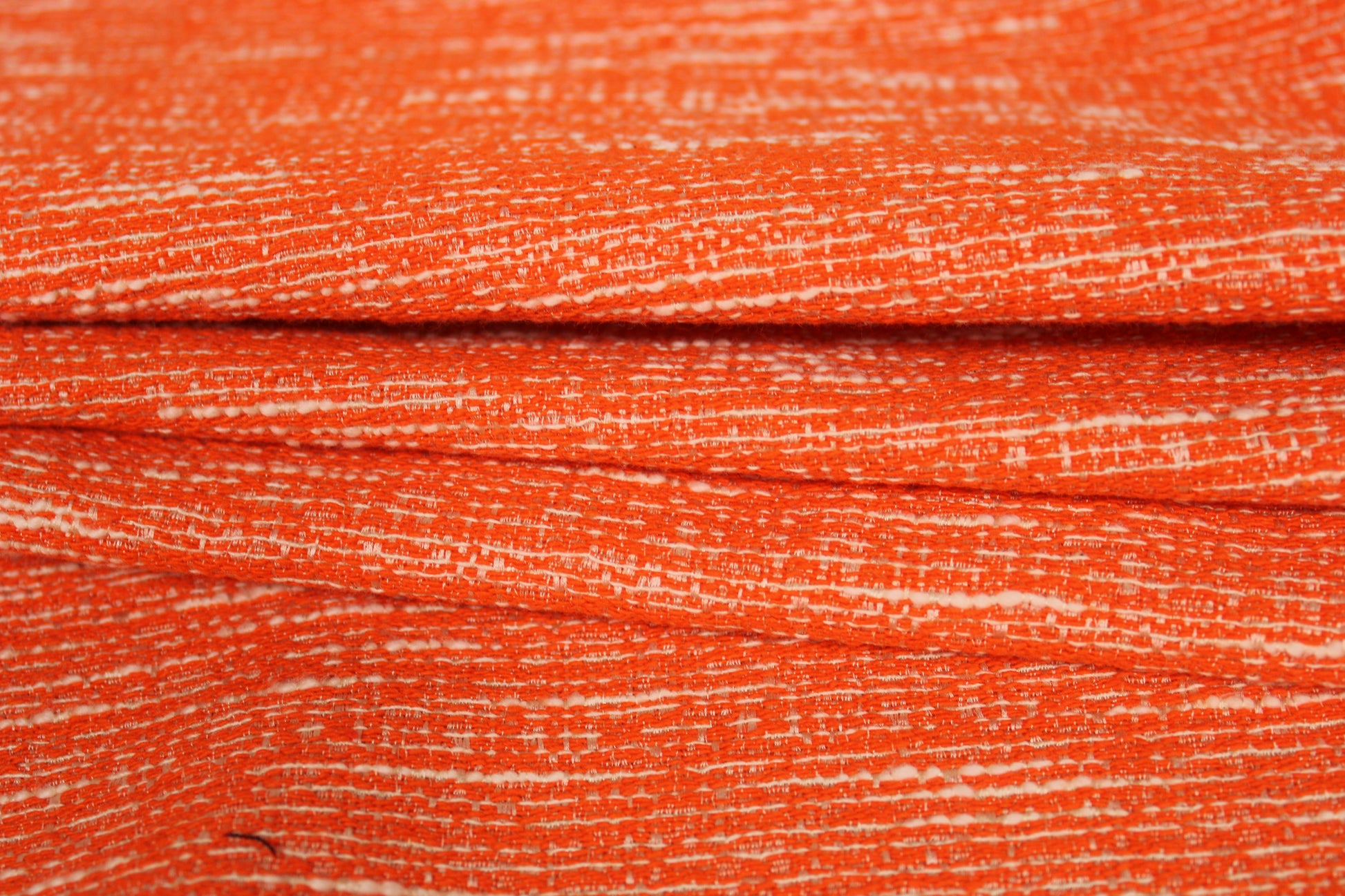 Tissu brocart - orange et blanc - photo 2/4 | So Tissus