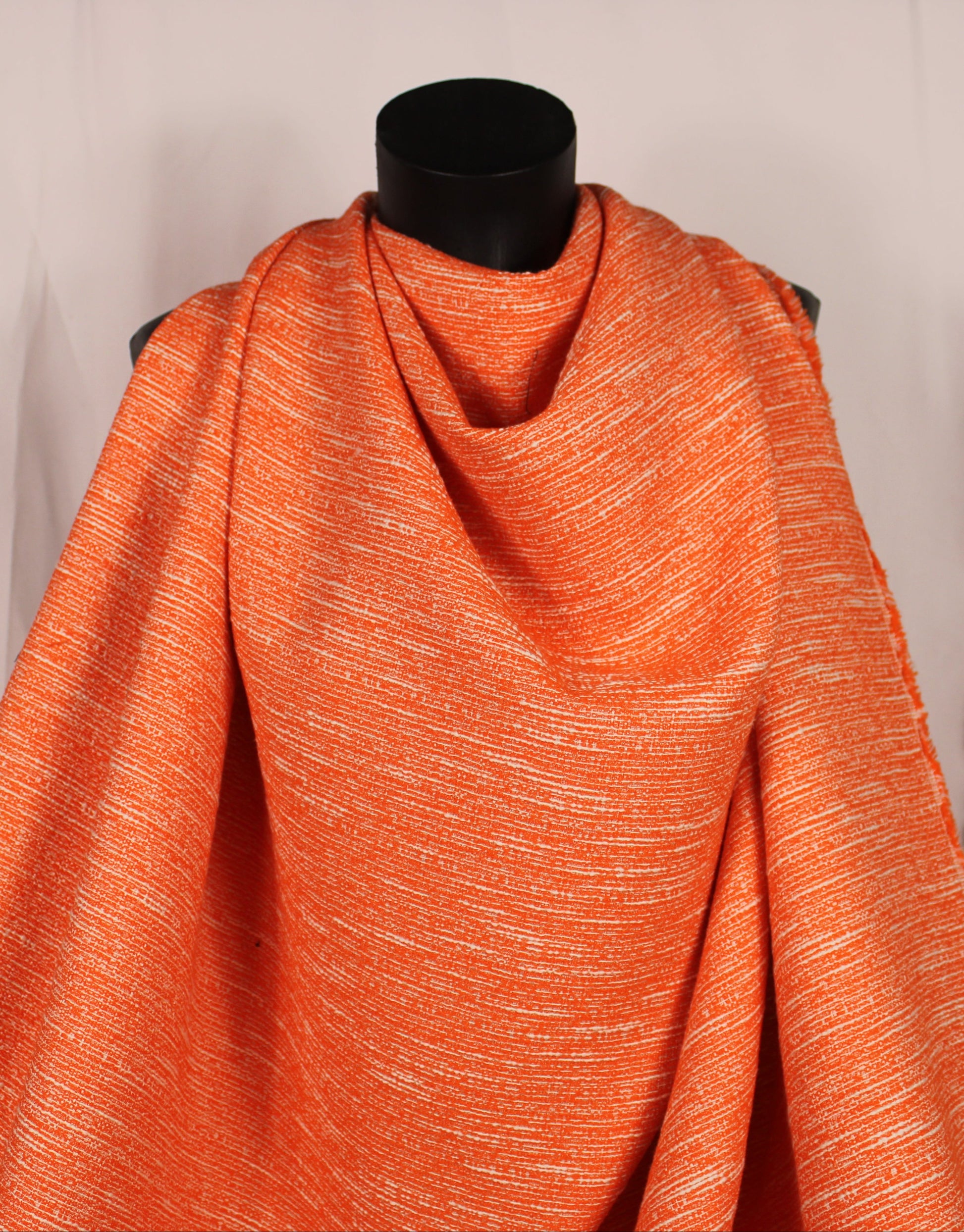 Tissu brocart - orange et blanc - photo 4/4 | So Tissus