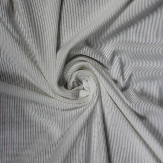 Tissus haute couture. Tissus au mètre pas cher. Tissus pas cher. Acheter tissus au mètre. Tissus français. Tissus de grandes maisons. Tissus haut de gamme. Tissus pour collection. Tissus pour createur. Jeune createur. Laine. Soie. Coton. Lin.
