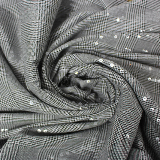 Tissus haute couture. Tissus au mètre pas cher. Tissus pas cher. Acheter tissus au mètre. Tissus français. Tissus de grandes maisons. Tissus haut de gamme. Tissus pour collection. Tissus pour createur. Jeune createur. Laine. Soie. Coton. Lin.