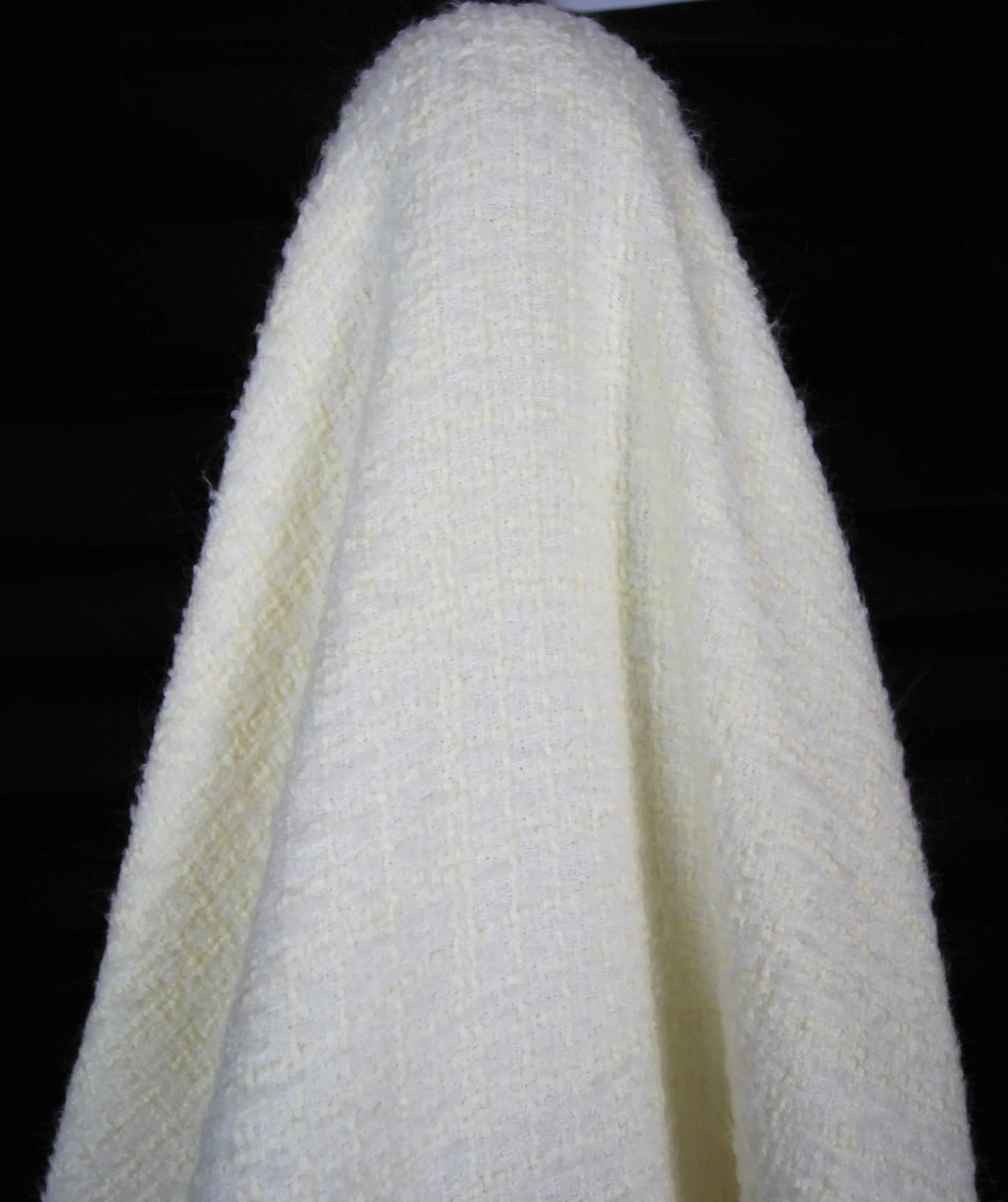Tissu tweed de laine - à carreaux blanc - ton sur ton | Bennytex | Mondial Tissus | Cousette | Tissus de rêve | Tissus.net