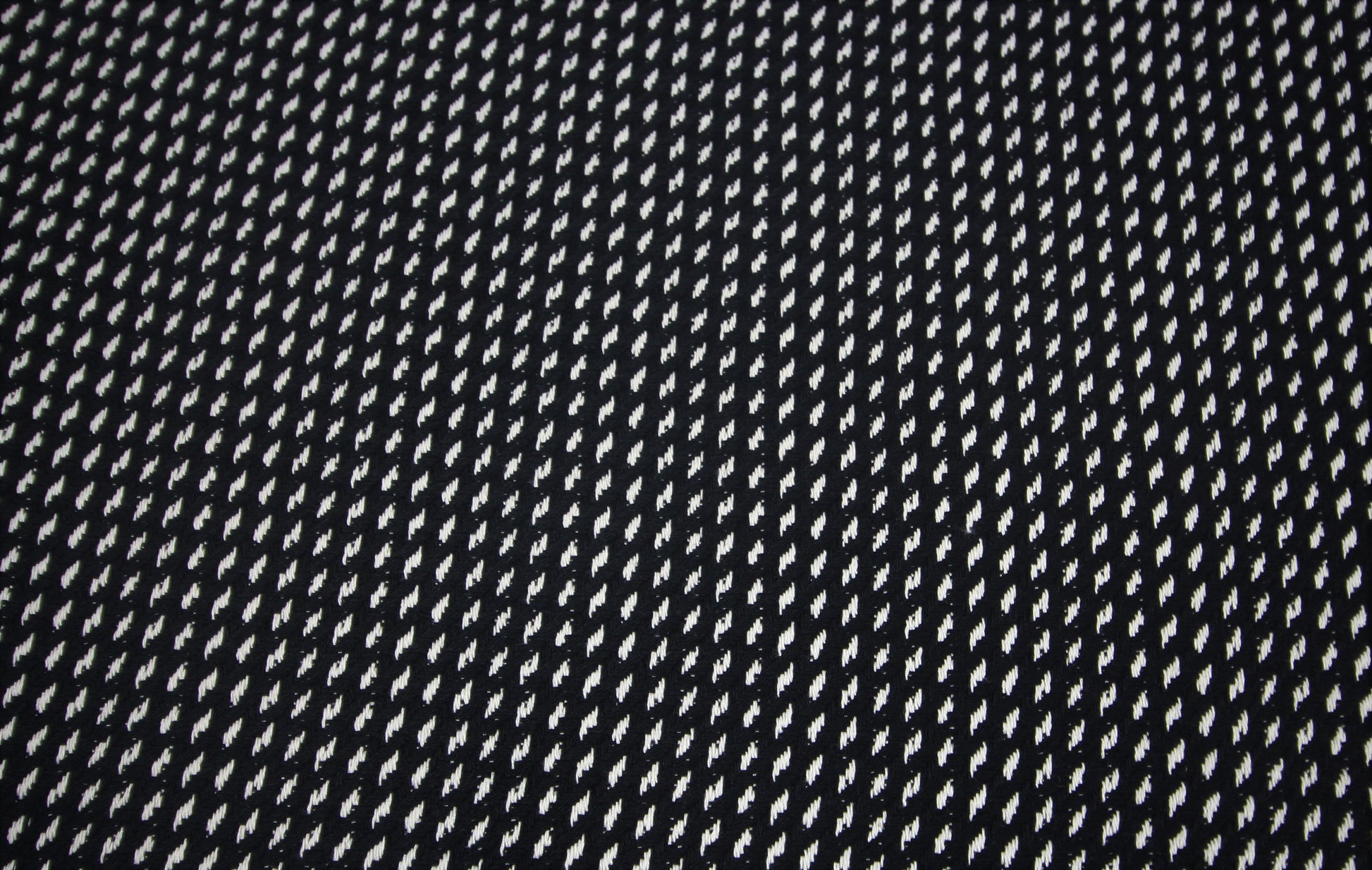 Tissu tweed coton - noir et blanc | Bennytex | Mondial Tissus | Cousette | Tissus de rêve | Tissus.net