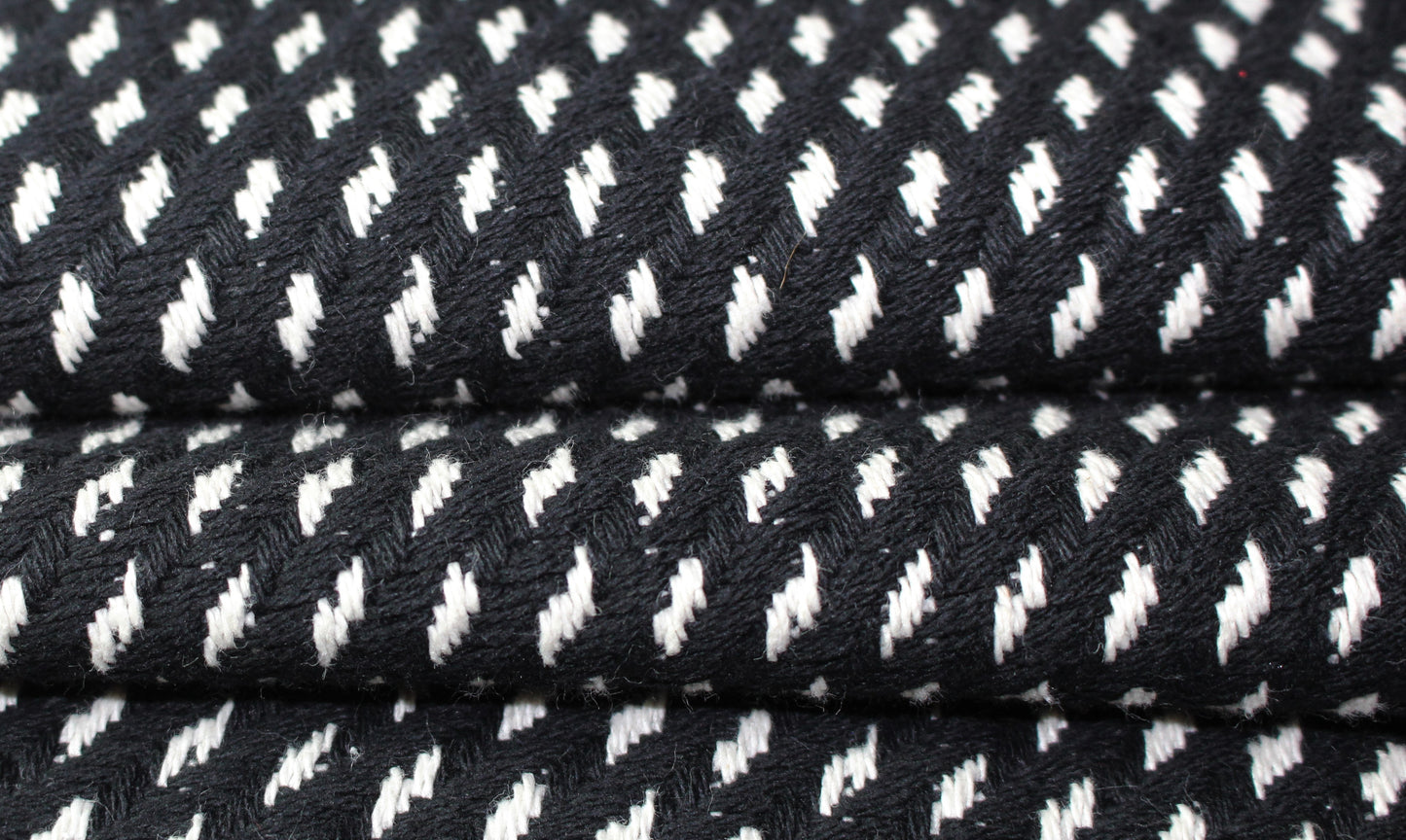 Tissu tweed coton - noir et blanc | Bennytex | Mondial Tissus | Cousette | Tissus de rêve | Tissus.net