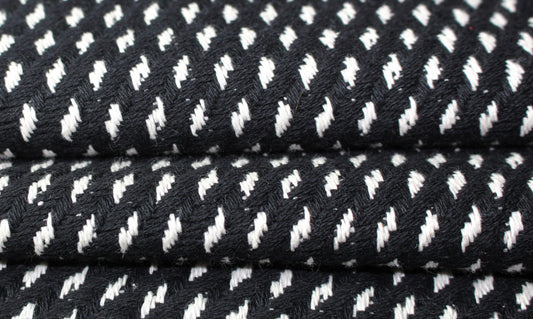 Tissu tweed coton - noir et blanc | Bennytex | Mondial Tissus | Cousette | Tissus de rêve | Tissus.net