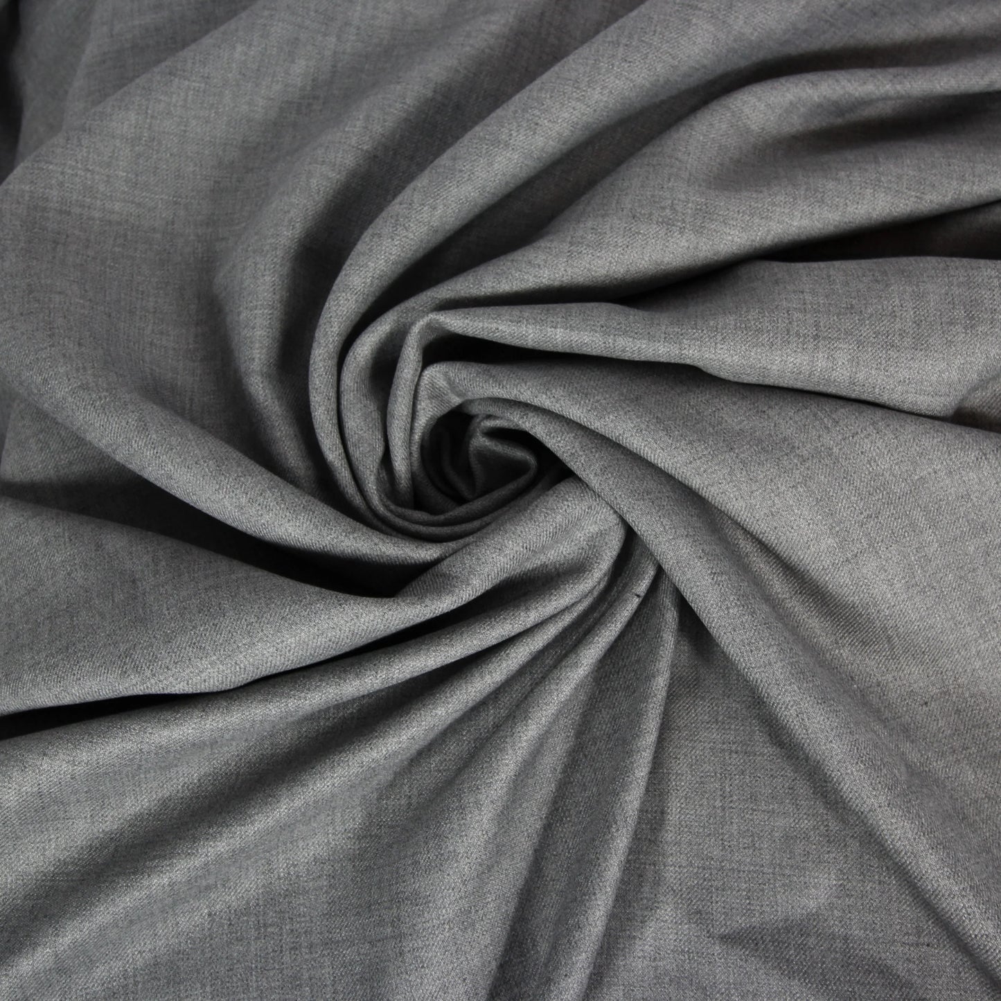 Tissus haute couture. Tissus au mètre pas cher. Tissus pas cher. Acheter tissus au mètre. Tissus français. Tissus de grandes maisons. Tissus haut de gamme. Tissus pour collection. Tissus pour createur. Jeune createur. Laine. Soie. Coton. Lin.