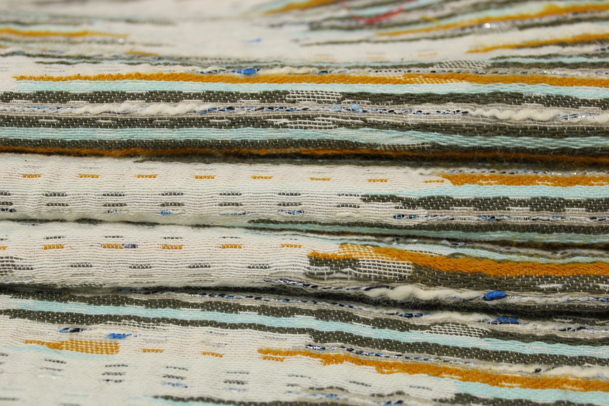 Tissu brocart motif tacheté - écru, jaune et bleu ciel - photo 2/5 | So Tissus
