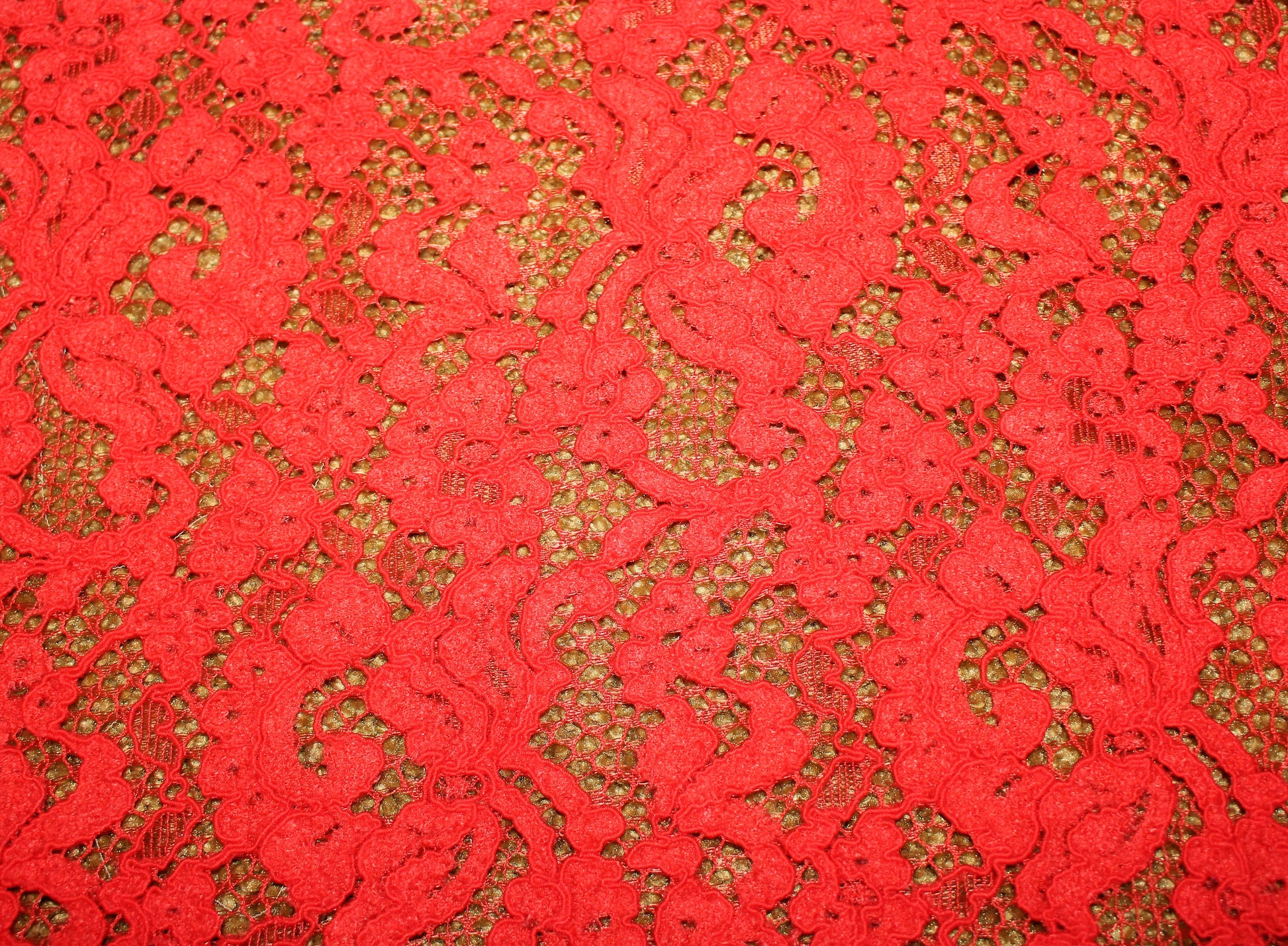 Tissus haute couture. Tissus au mètre pas cher. Tissus pas cher. Acheter tissus au mètre. Tissus français. Tissus de grandes maisons. Tissus haut de gamme. Tissus pour collection. Tissus pour createur. Jeune createur. Laine. Soie. Coton. Lin.