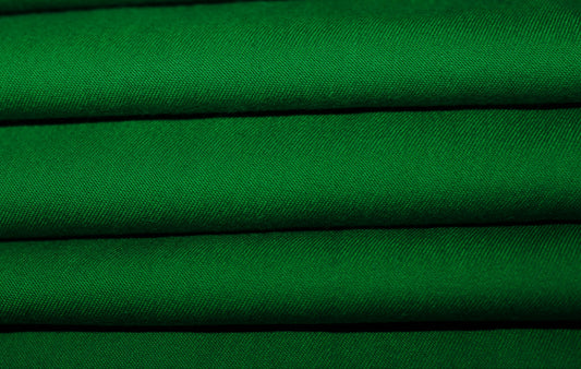 So Tissus - Tissu gabardine coton - vert | Bennytex | Mondial Tissus | Cousette | Tissus de rêve | Tissus.net